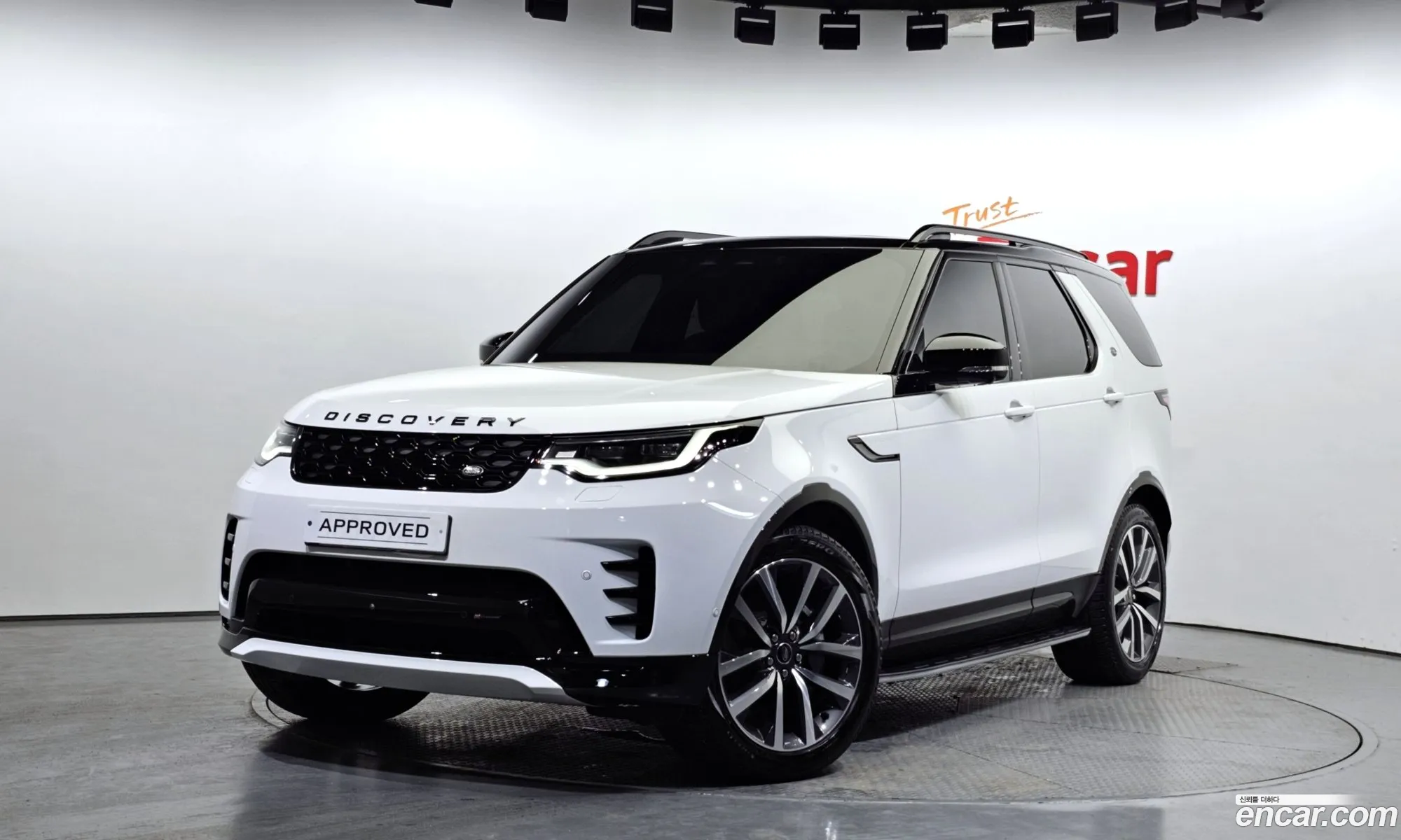 Land Rover Discovery 5 D300 R-Dynamic Hse - фотография 7374918