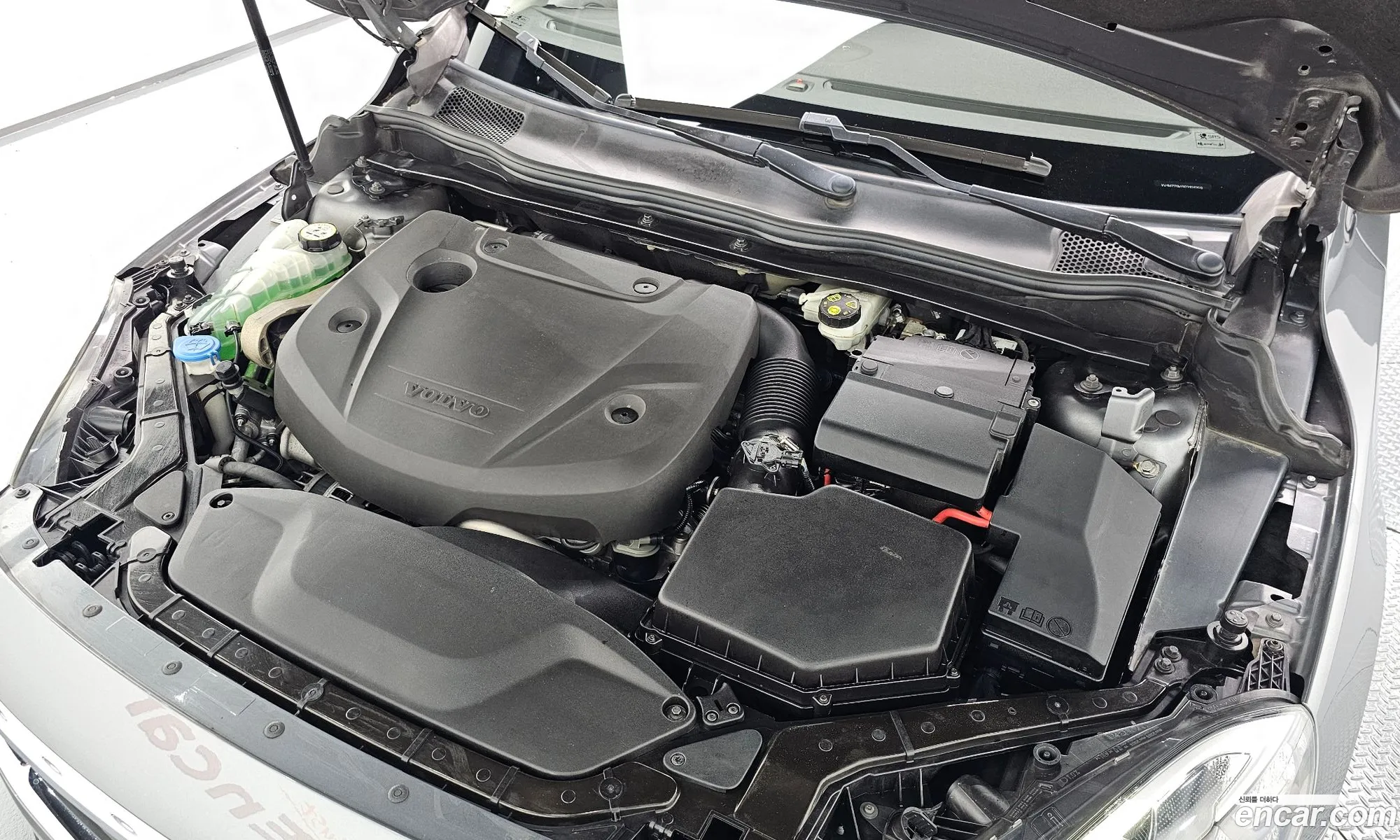 Volvo V40 Cross Country D3 - фотография 6243942
