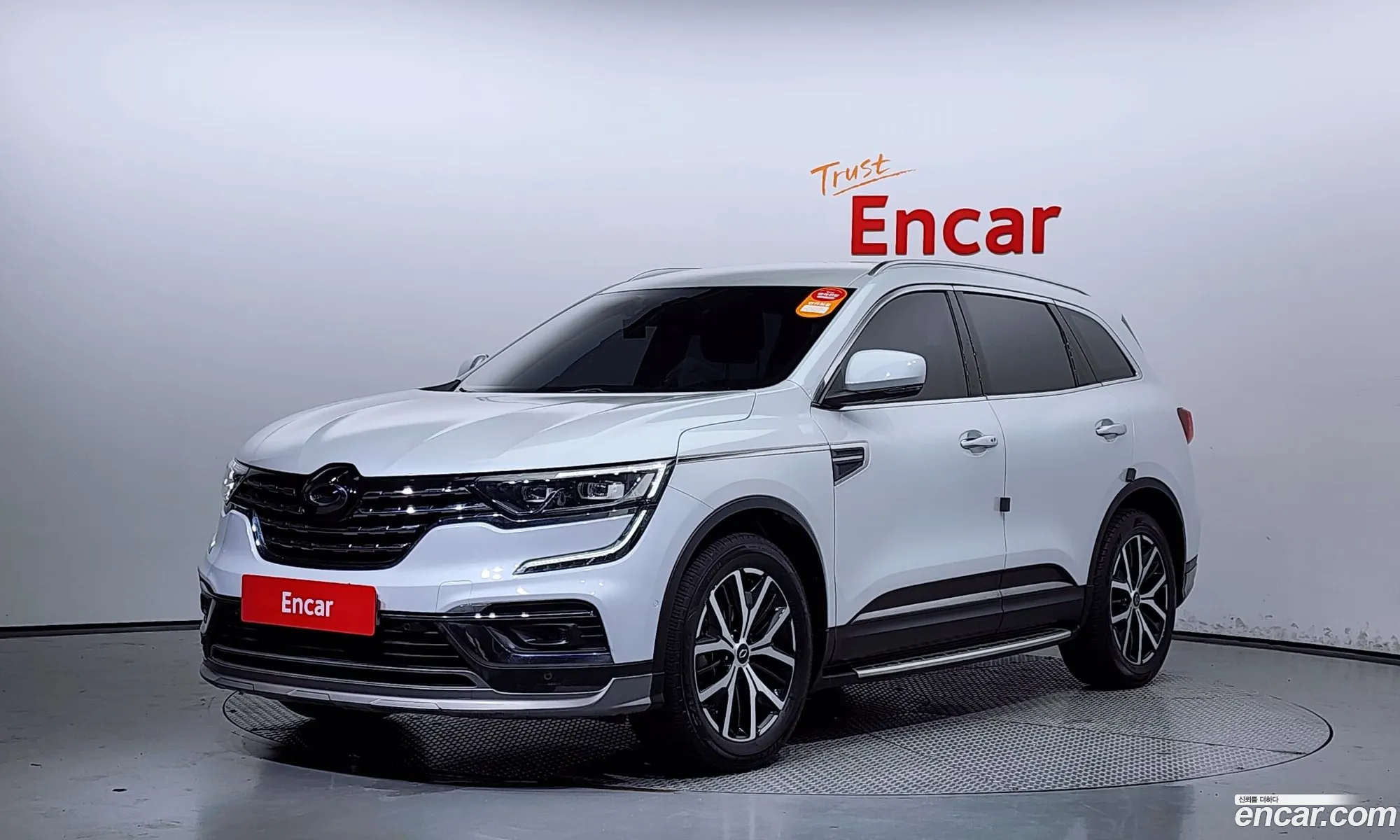 Renault Korea Samsung The New Qm6 20 Lpe Re Signature 2Wd - фотография 7652685