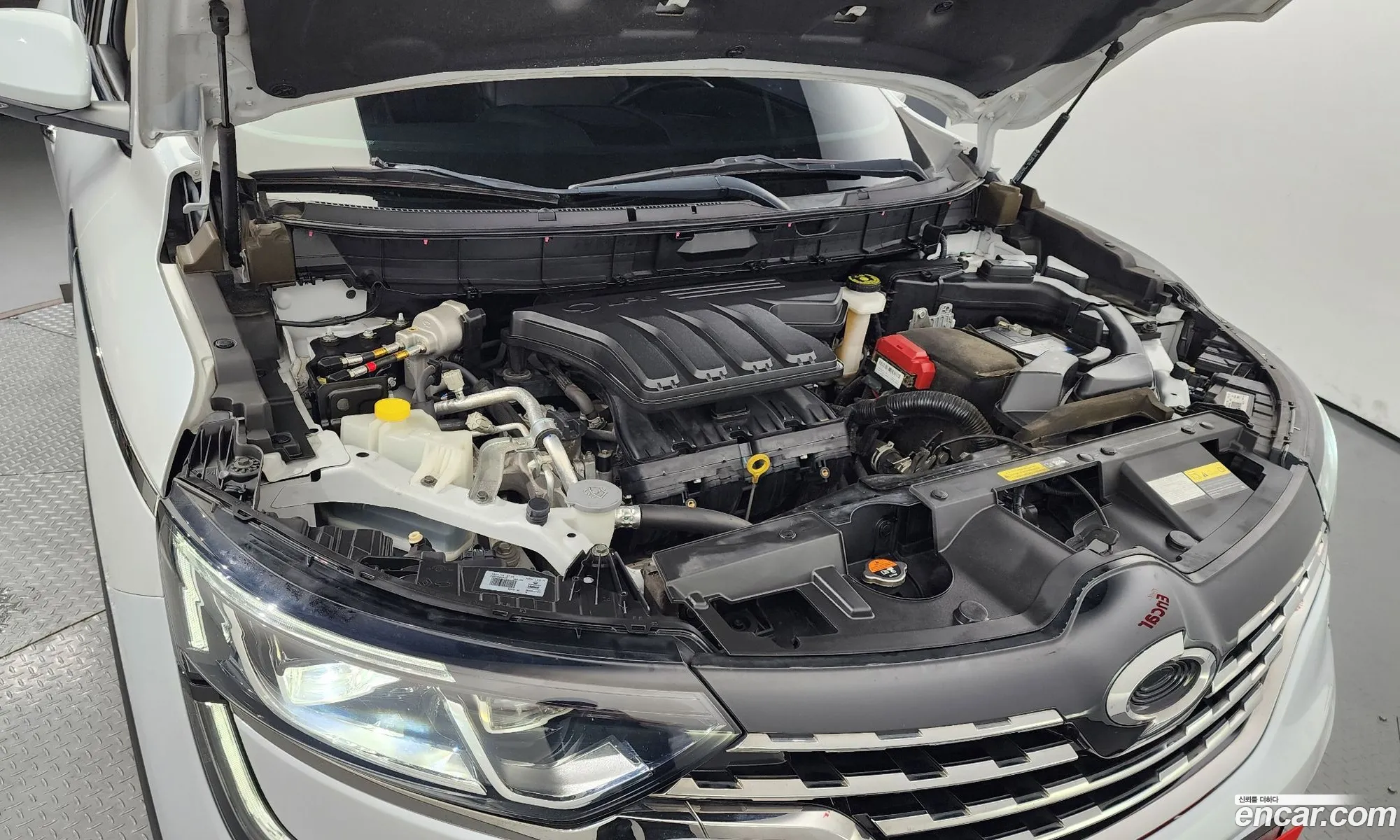 Renault Korea Samsung The New Qm6 20 Lpe Re Signature 2Wd - фотография 7652690