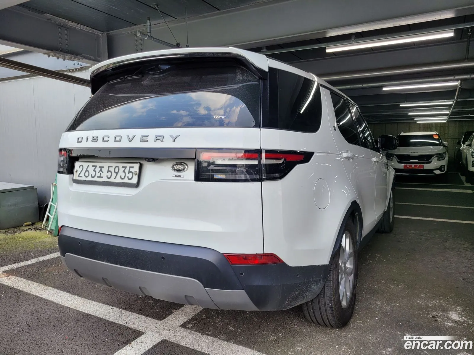 Land Rover Discovery 5 30 Sd6 Se - фотография 7374931
