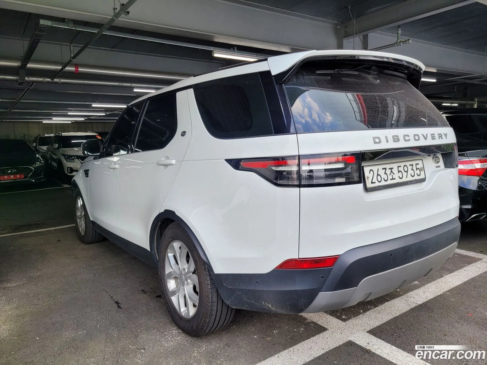 Land Rover Discovery 5 30 Sd6 Se - фотография 7374933