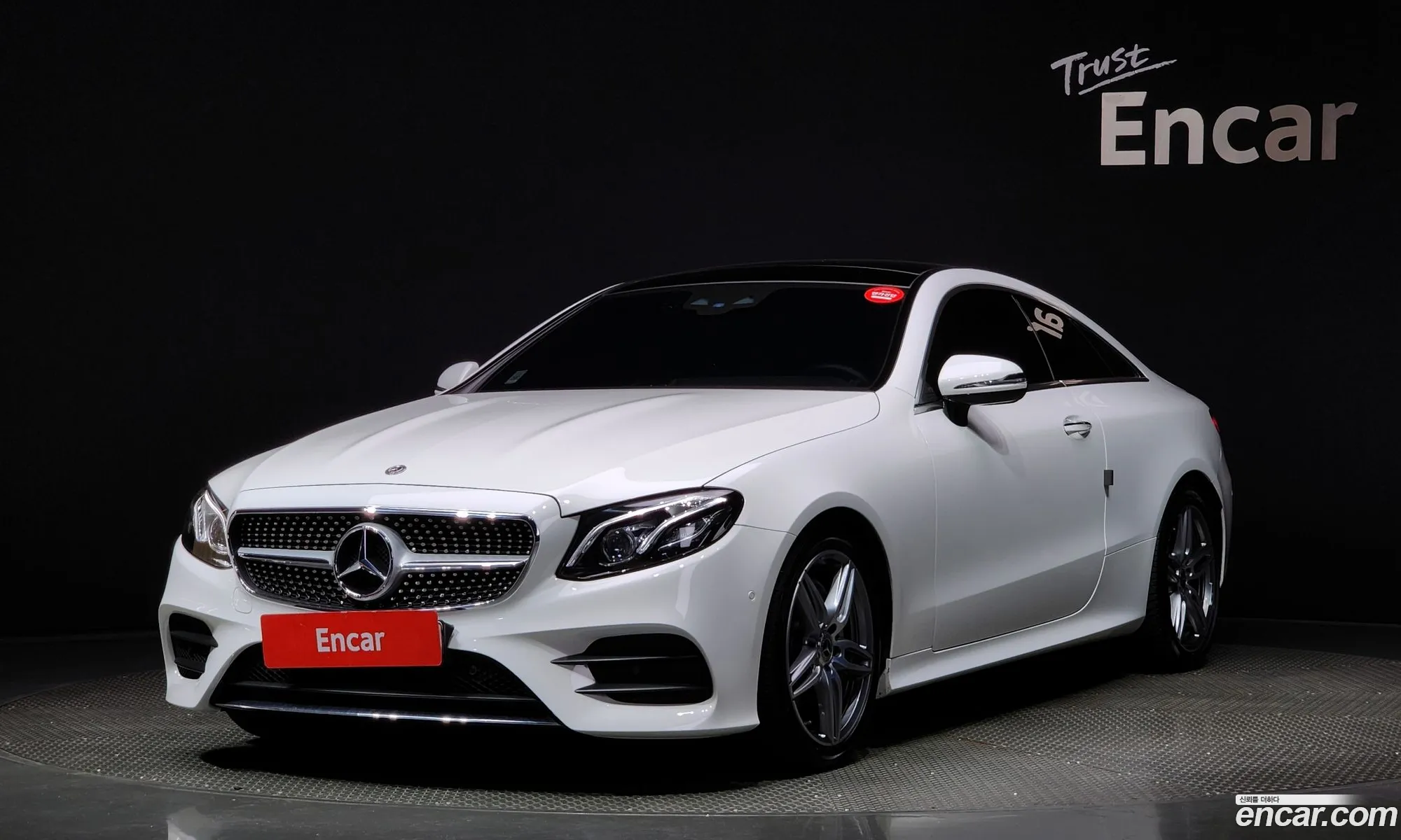 Mercedes E-Class W213 E220D Coupe - фотография 19074973