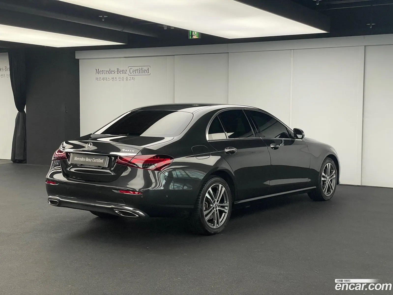 Mercedes E-Class W213 E350 4Matic Avant Garde - фотография 19038607