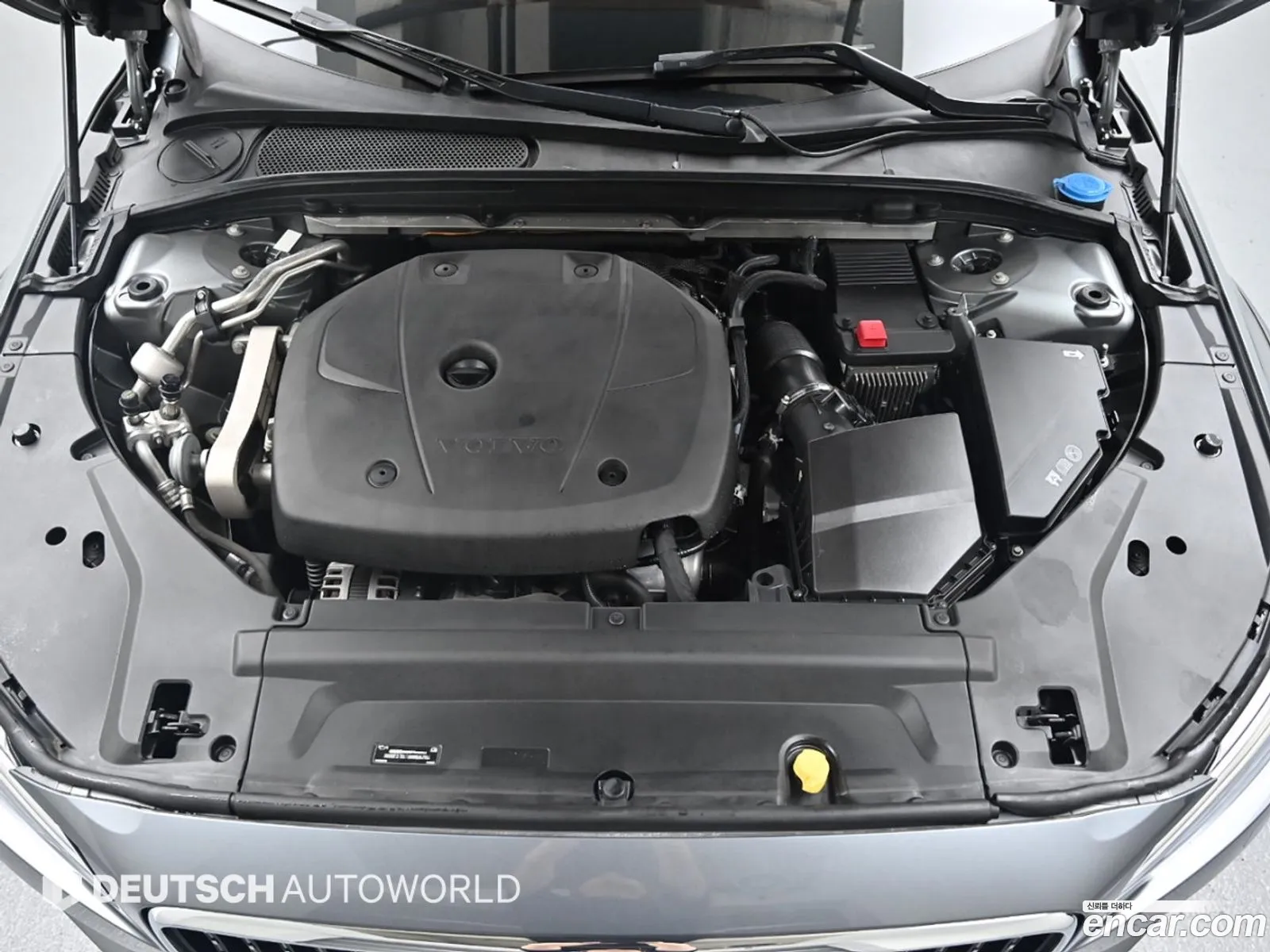 Volvo V90 Cross Country T5 Pro Awd - фотография 6243890