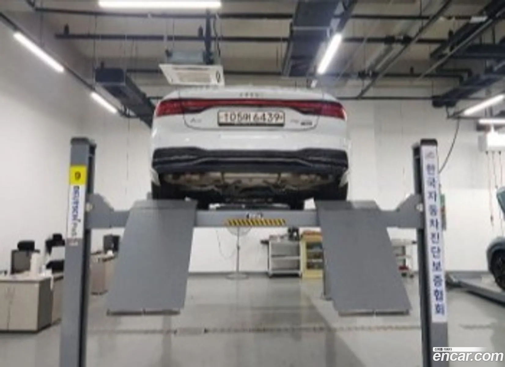 Audi A7 4K 55 Tfsi Quattro Premium - фотография 118925