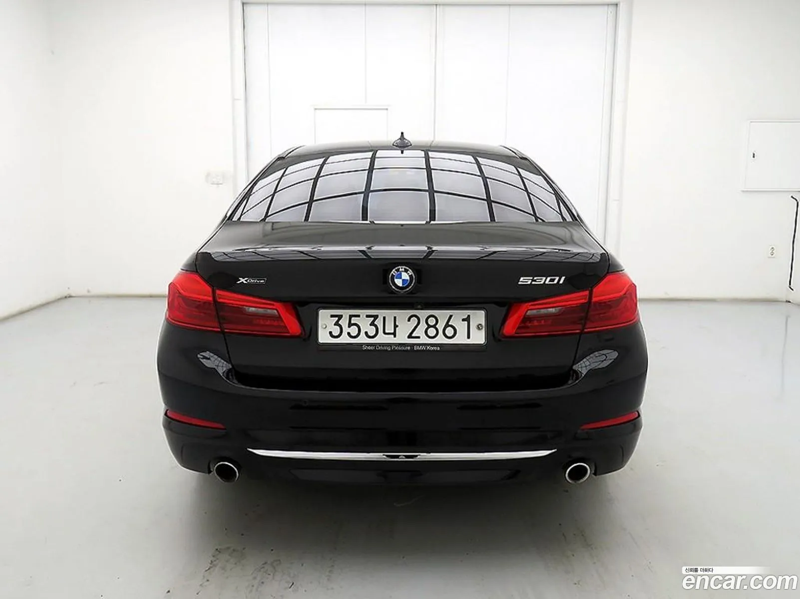 BMW 5 Series G30 530I xDrive Luxury Plus - фотография 17292870