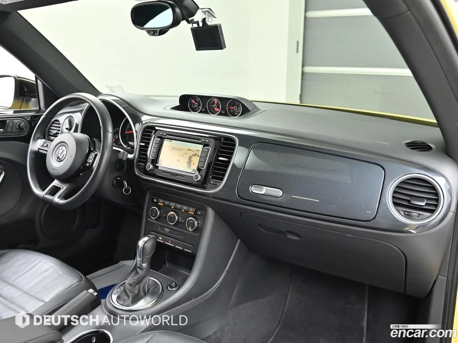 Volkswagen The Beetle 20 Tdi Premium 3Rd Generation - фотография 8438260