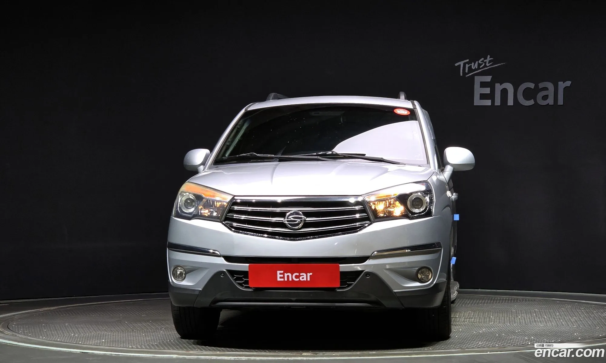 Kg Mobility Ssangyong Korando Turismo 4Wd Gt 11-Seater - фотография 6931527