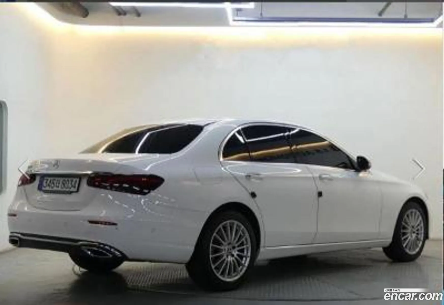 Mercedes E-Class W213 E250 Exclusive - фотография 19108047
