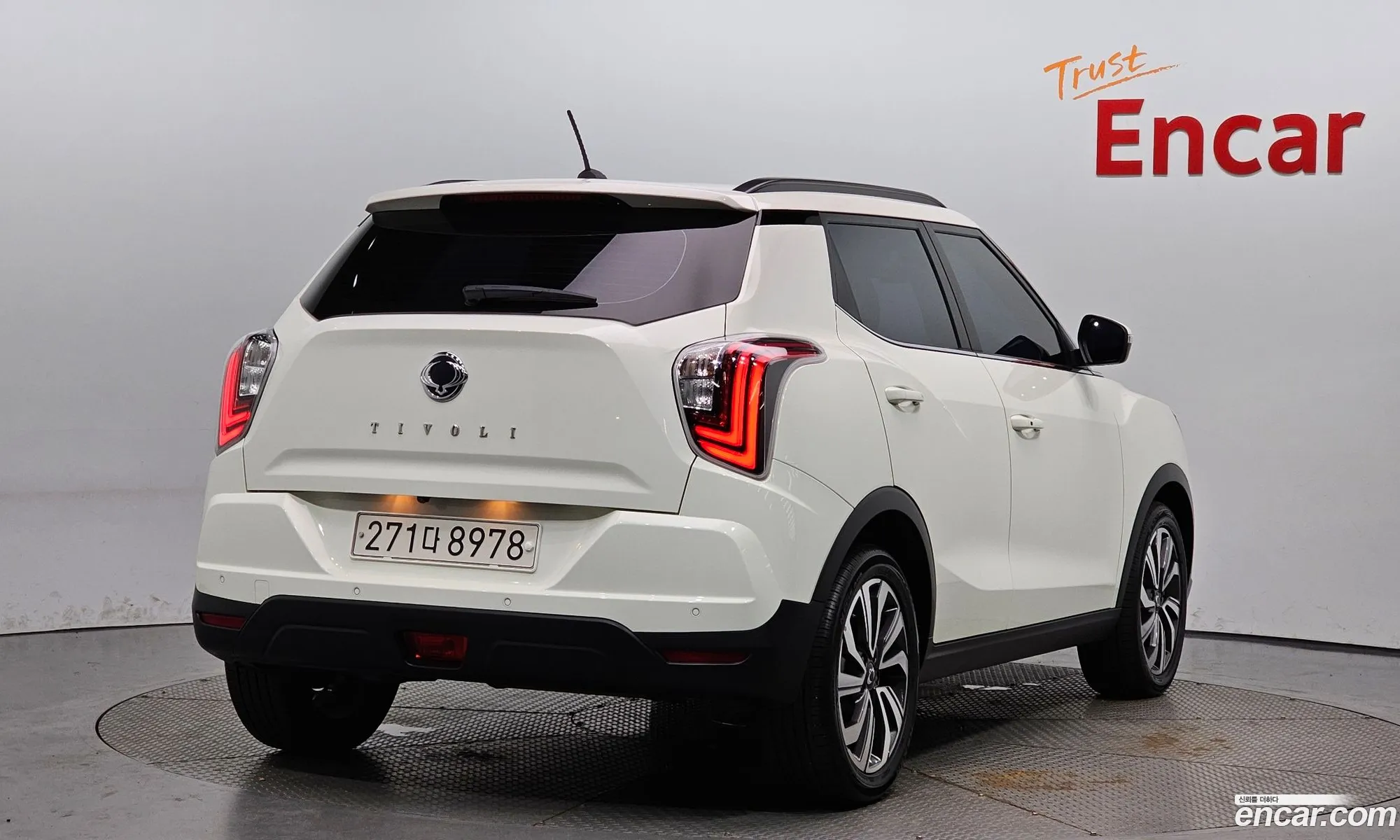 Kg Mobility Ssangyong Very New Tivoli Diesel 16 2Wd V3 - фотография 6972313