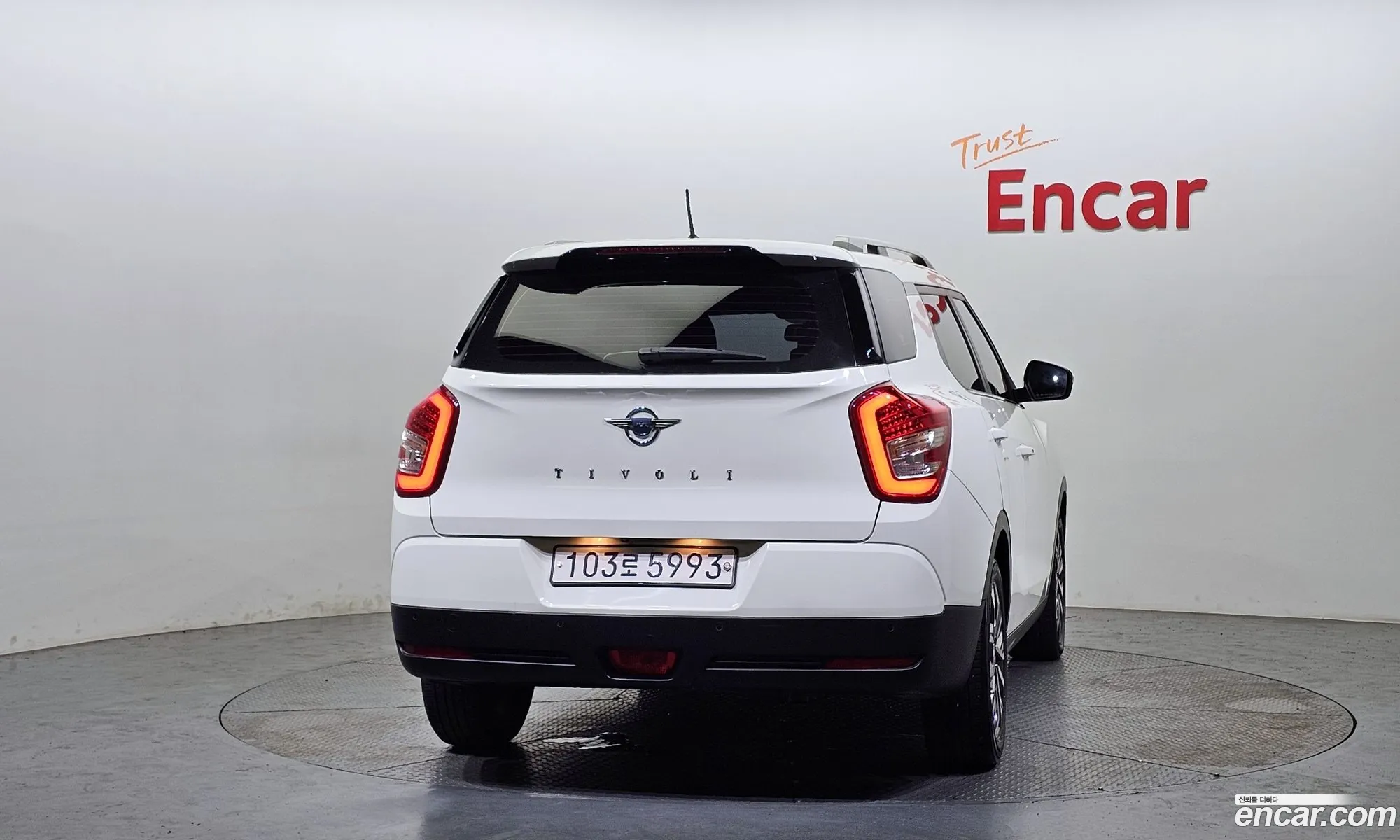Kg Mobility Ssangyong Tivoli Air Diesel Ix 2Wd - фотография 6990056