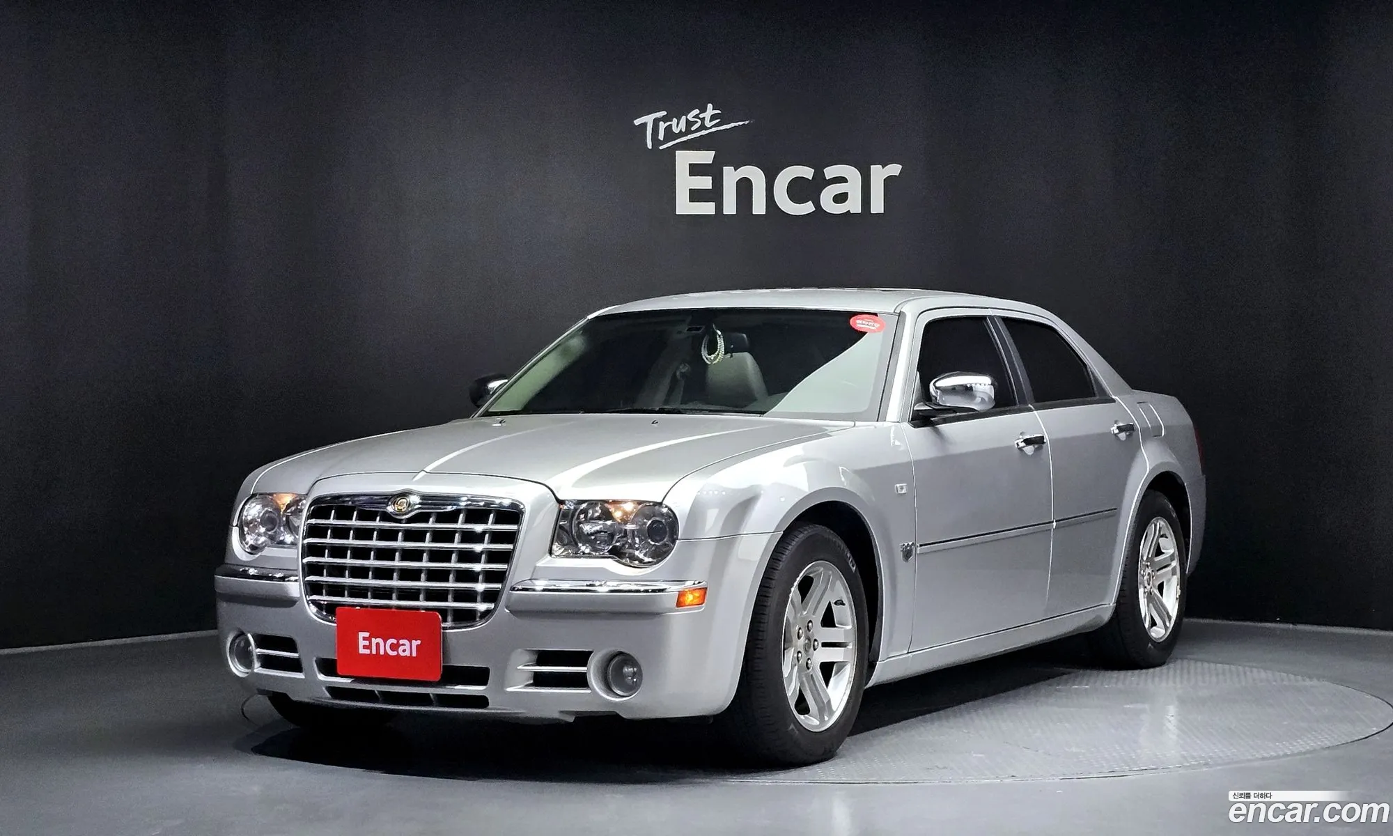 Chrysler 300C 35 1St Generation - фотография 3524382