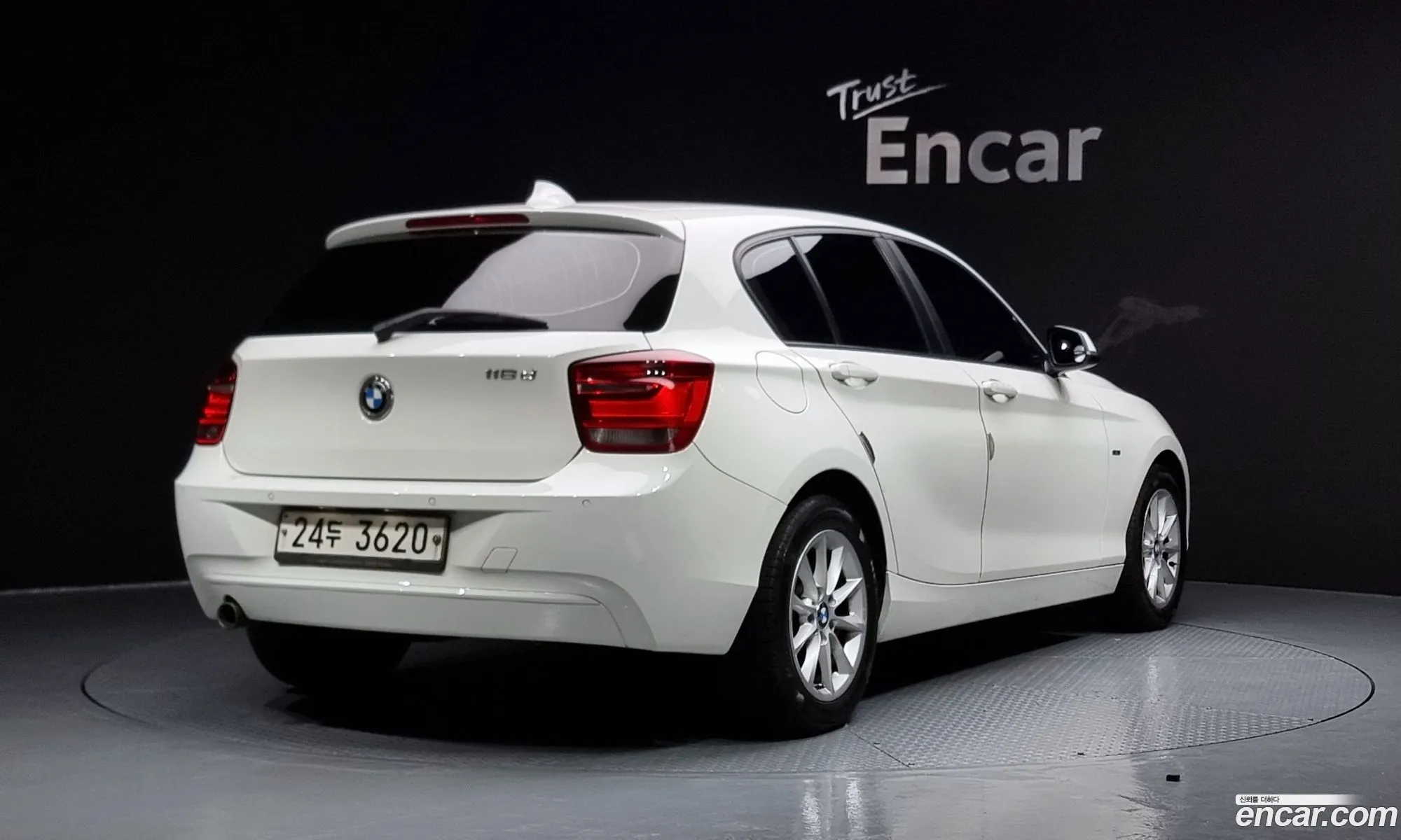 BMW 1 Series F20 118D Urban Pack 1 5-Door - фотография 8744605