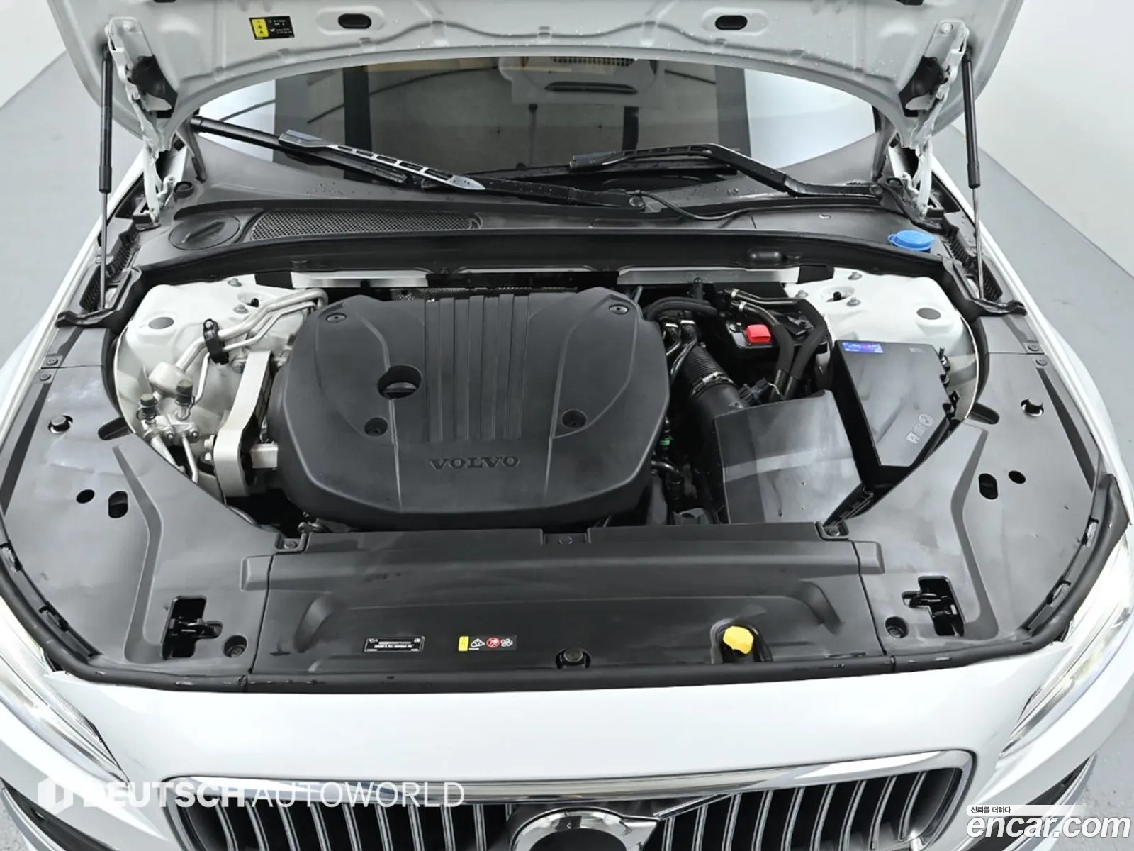 Volvo S90 B5 Ultimate Bright - фотография 6467845