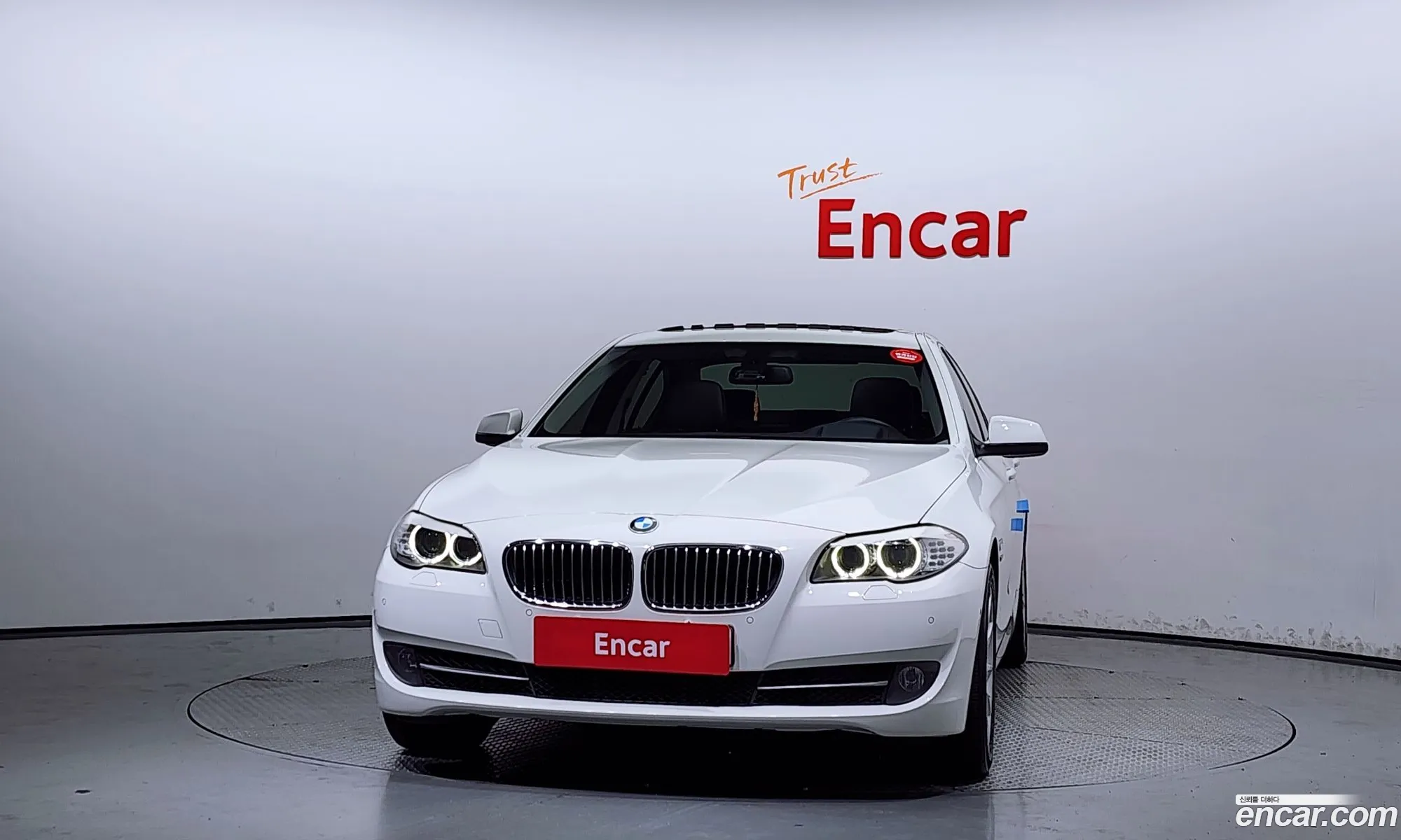 BMW 5 Series F10 528I xDrive - фотография 17878280