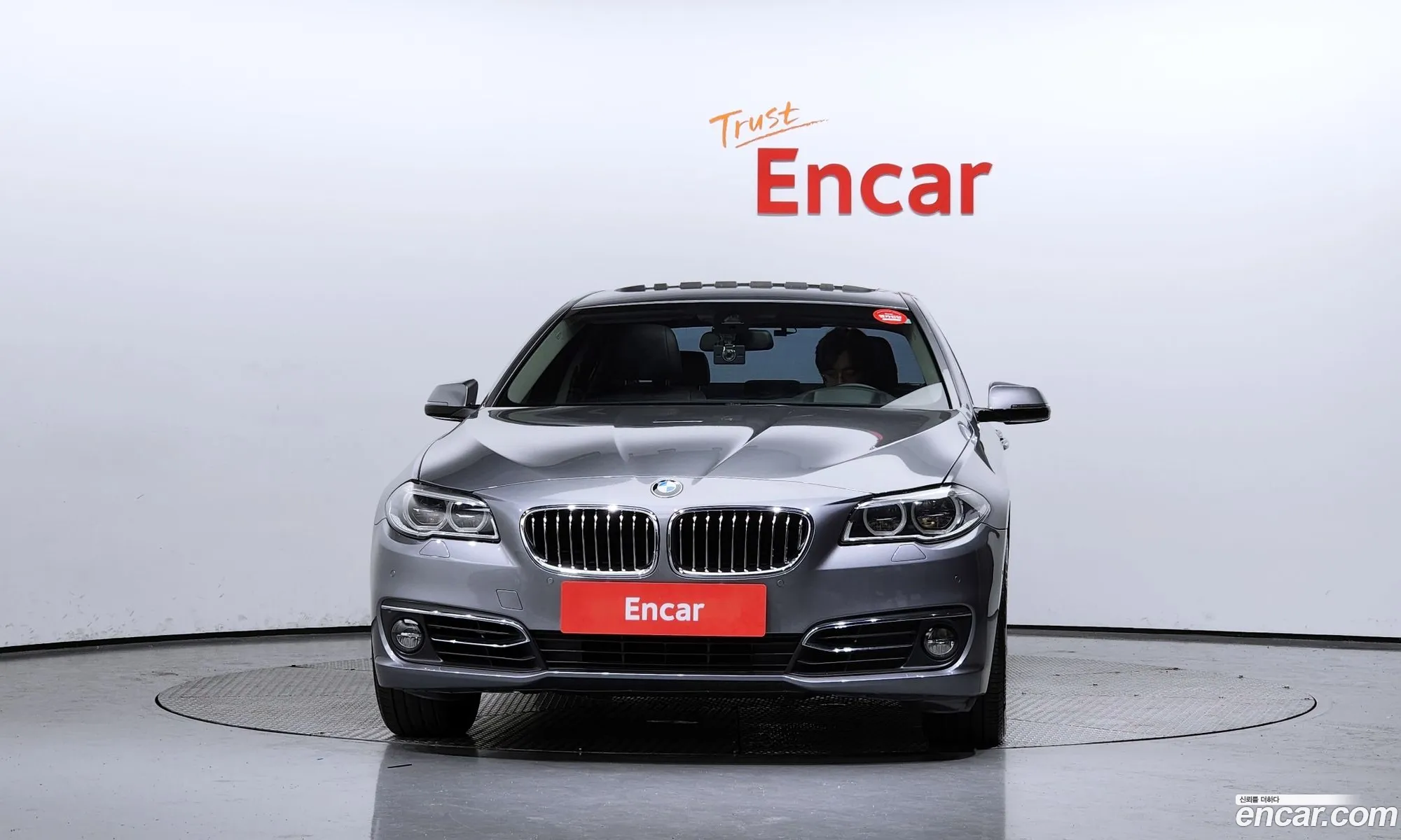 BMW 5 Series F10 528I Luxury - фотография 7688589