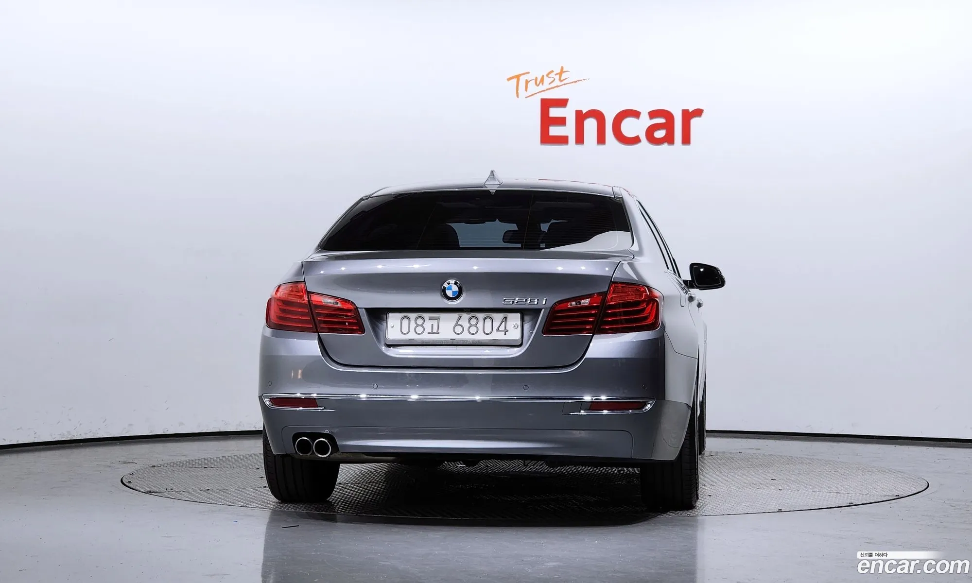 BMW 5 Series F10 528I Luxury - фотография 7688590