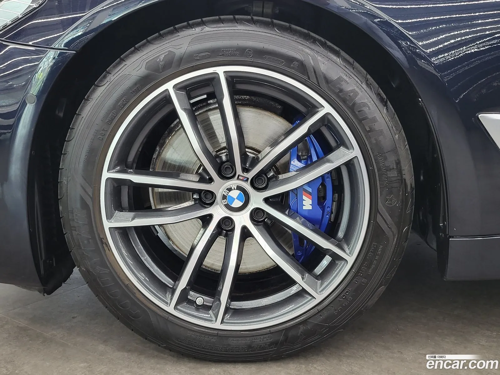 BMW 5 Series G30 520I M Sports - фотография 6520150