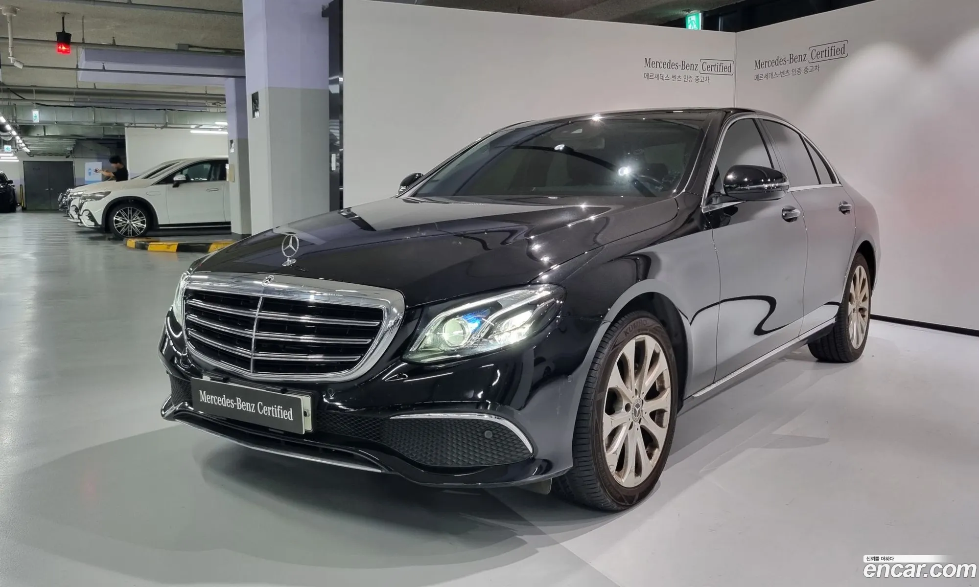 Benz E-Class W213 E220D 4Matic Exclusive - фотография 19038642