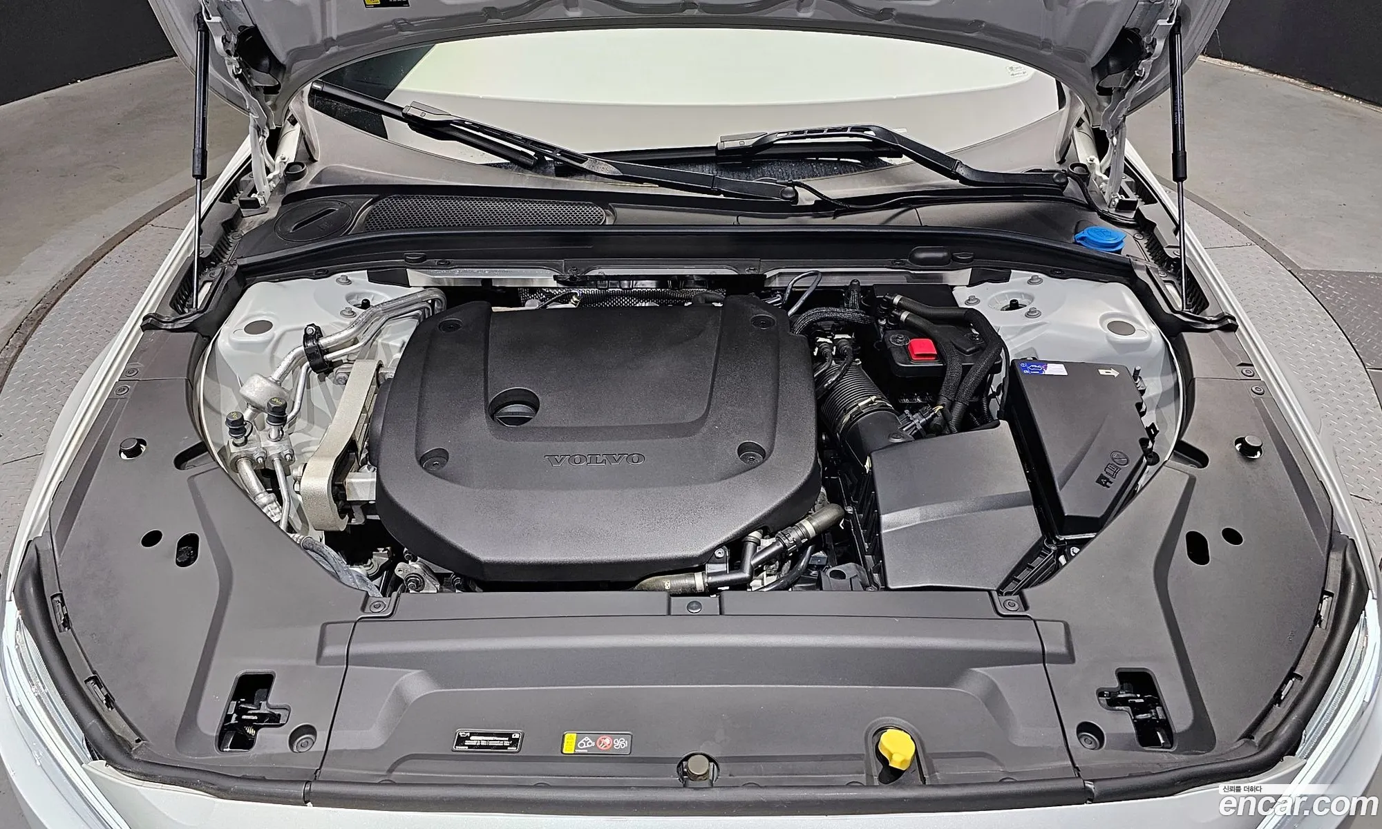 Volvo S90 B6 Awd Ultimate Bright - фотография 6339108