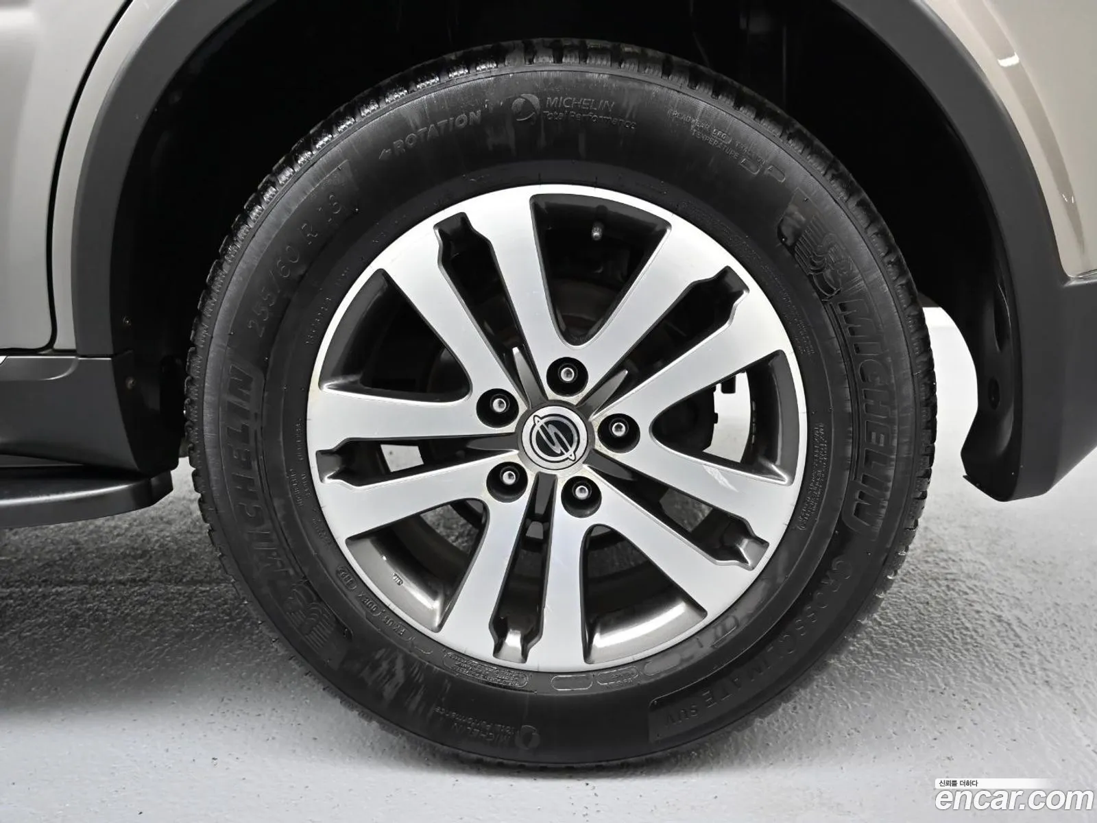 Kg Mobility Ssangyong Rexton W 20 4Wd Rx7 Luxury - фотография 8372854