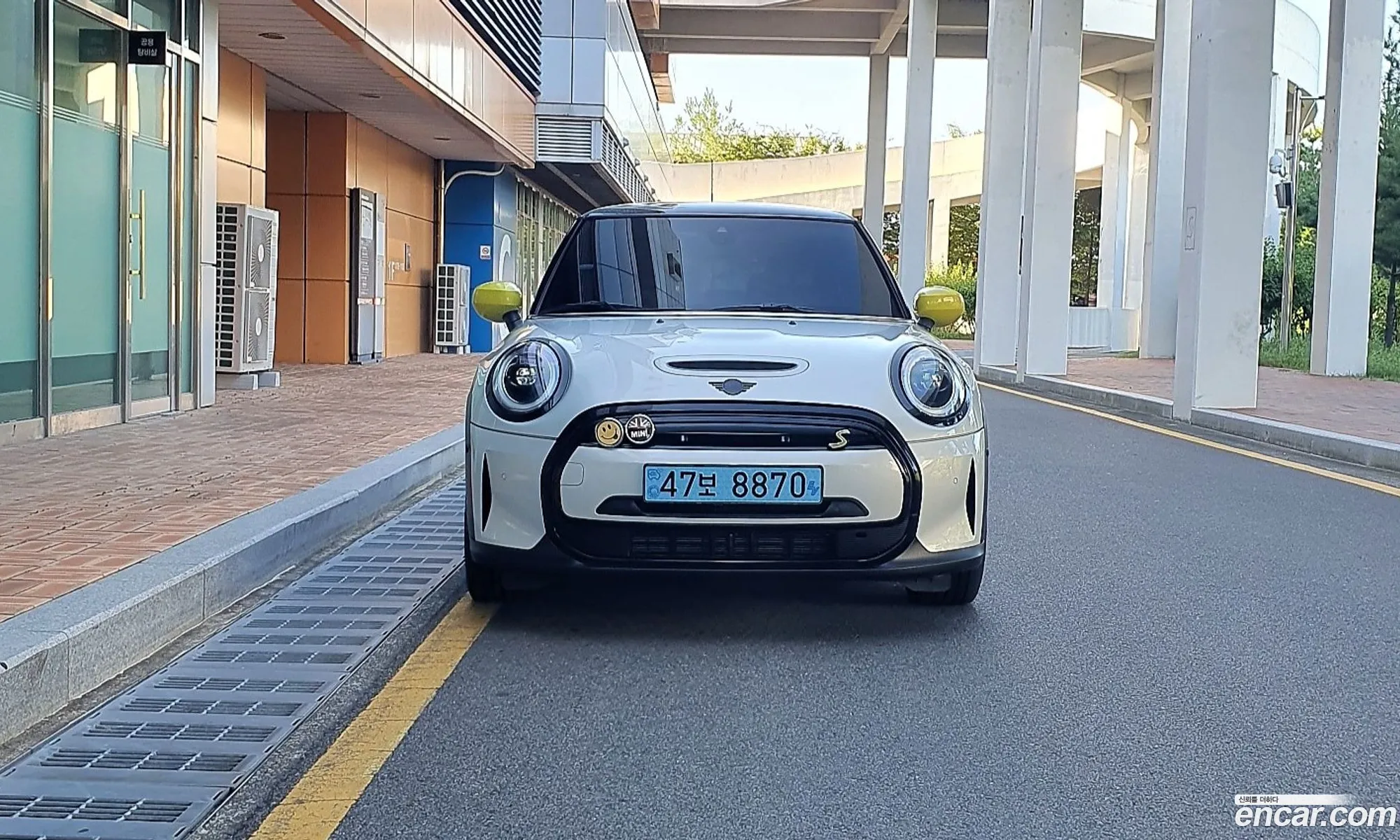 Mini Cooper Electric Se Electric 1St Generation - фотография 11086842
