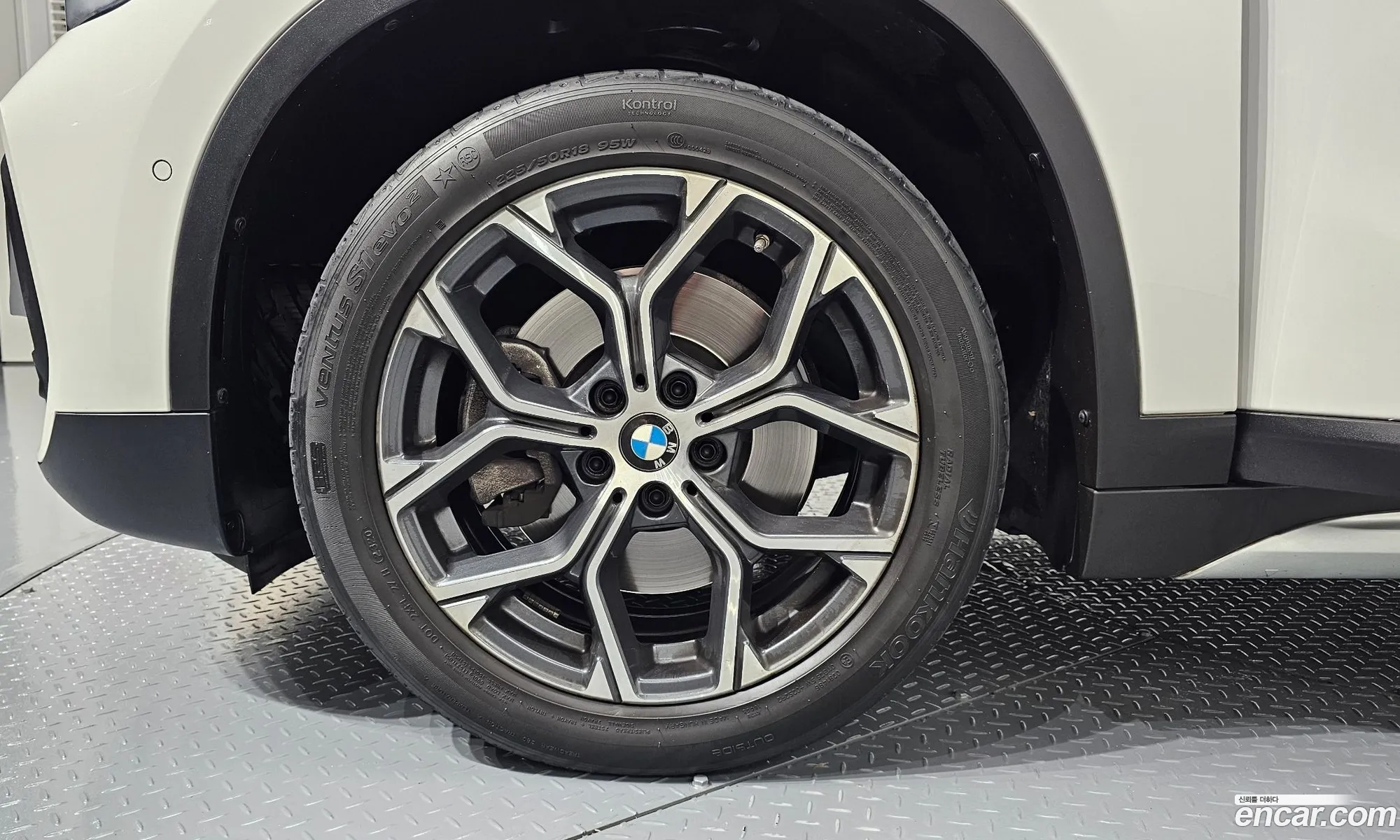 BMW X1 F48 xDrive 20I Xline - фотография 18317624