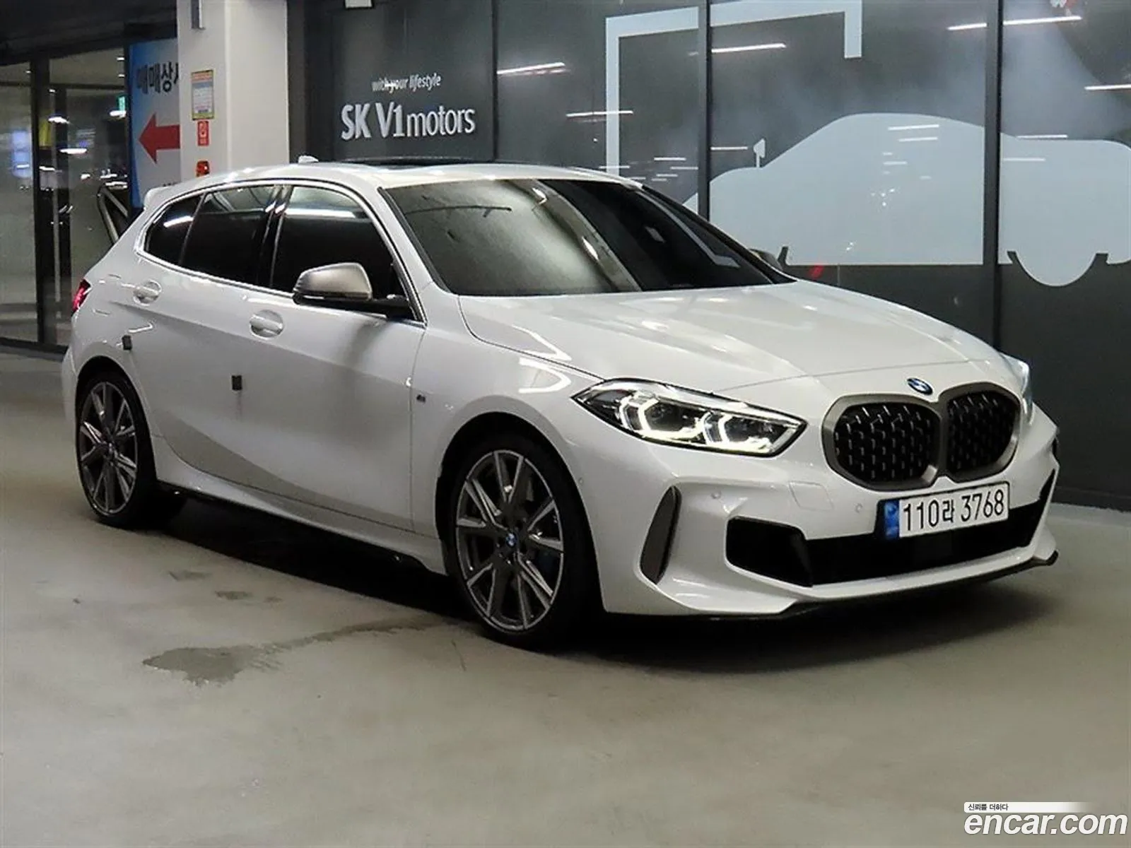 BMW 1 Series F40 M135I xDrive - фотография 17320472