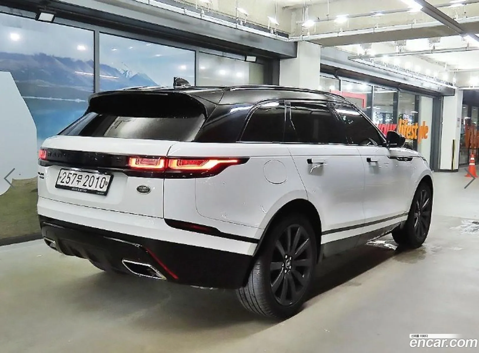 Land Rover Range Rover Velar 30 D300 R-Dynamic Hse - фотография 7310754