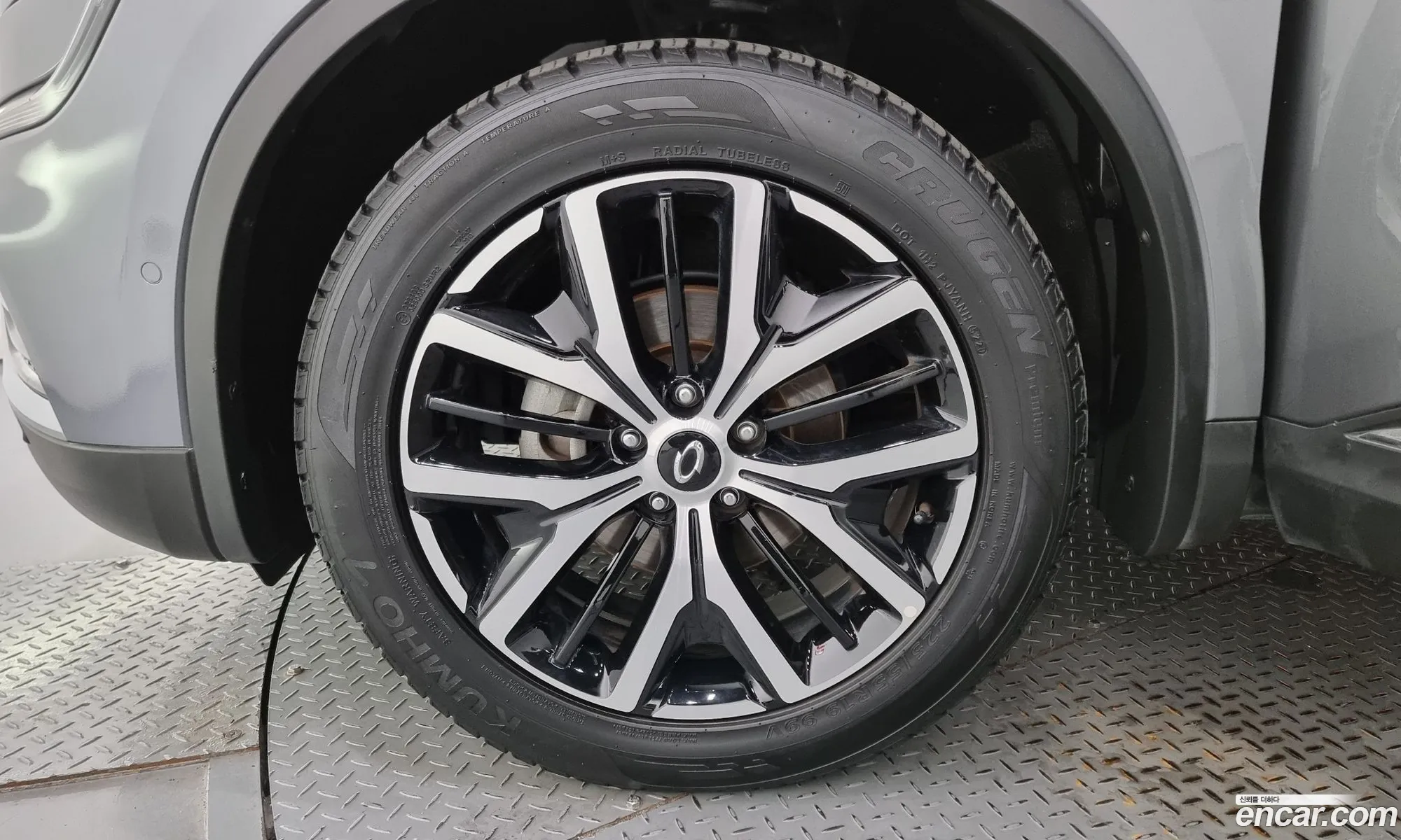 Renault Korea Samsung The New Qm6 20 Lpe Re Signature 2Wd - фотография 5066616