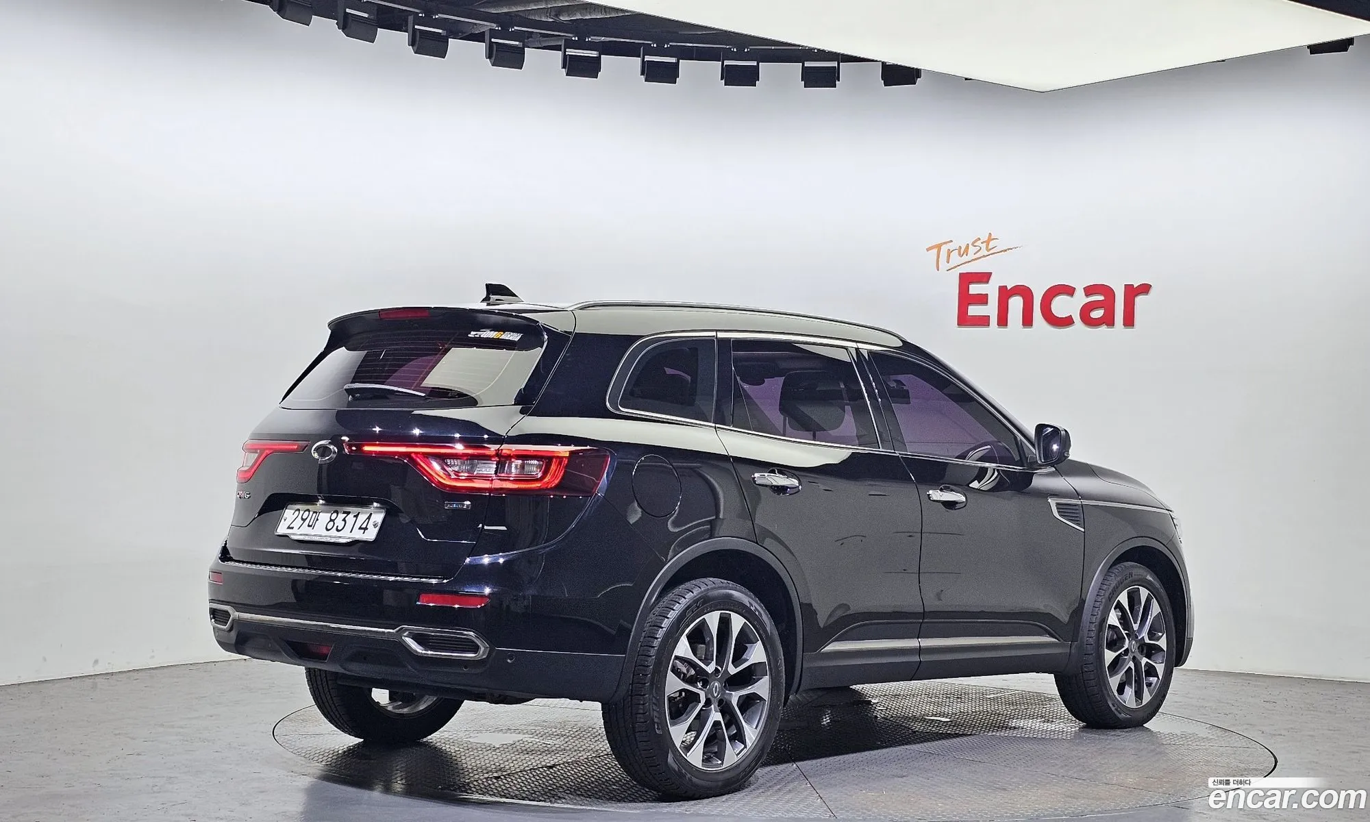 Renault Korea Samsung Qm6 Diesel 4Wd Re Signature - фотография 8757483