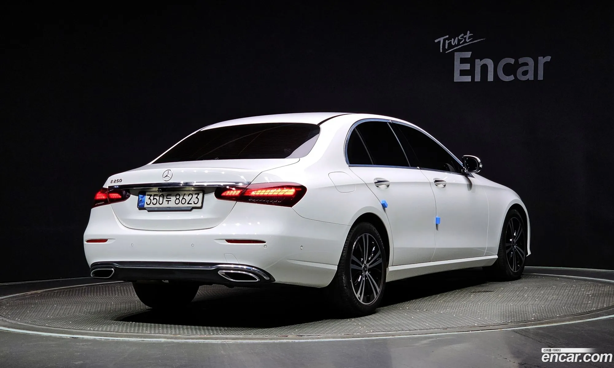 Mercedes E-Class W213 E250 Avantgarde - фотография 19070385