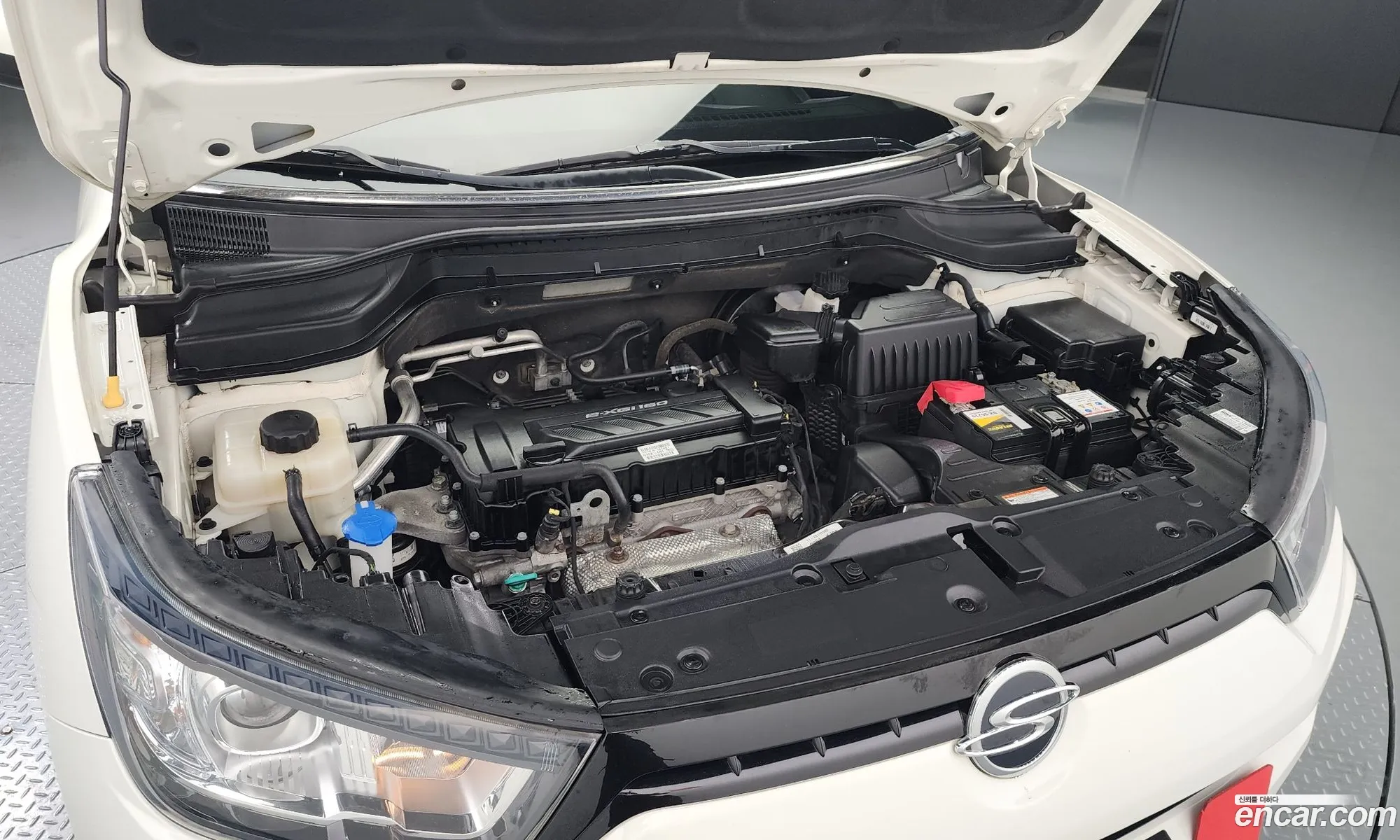 Kg Mobility Ssangyong Tivoli Armor Tx 2Wd - фотография 8372818