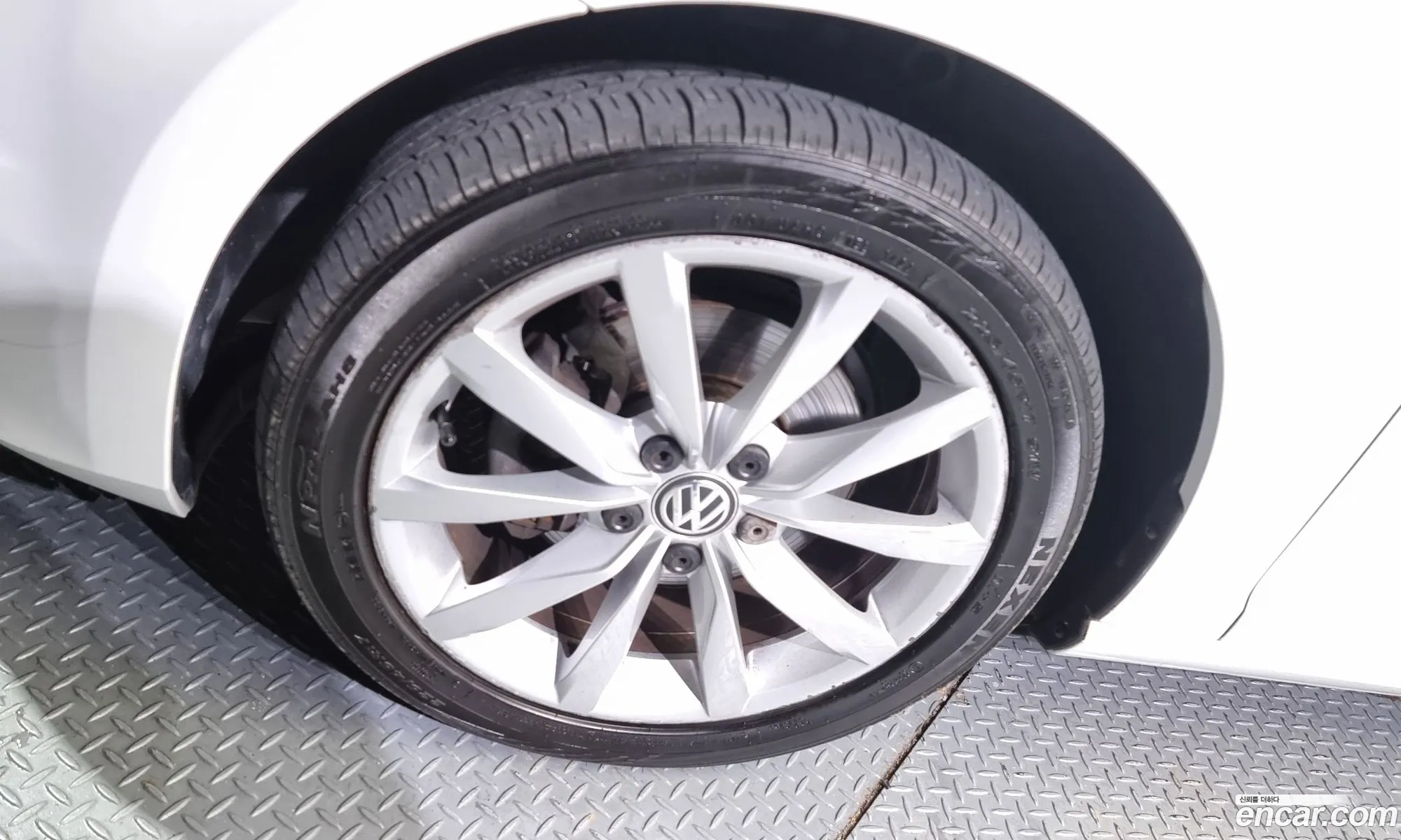 Volkswagen Golf 7Th Generation 20 Tdi - фотография 7792050