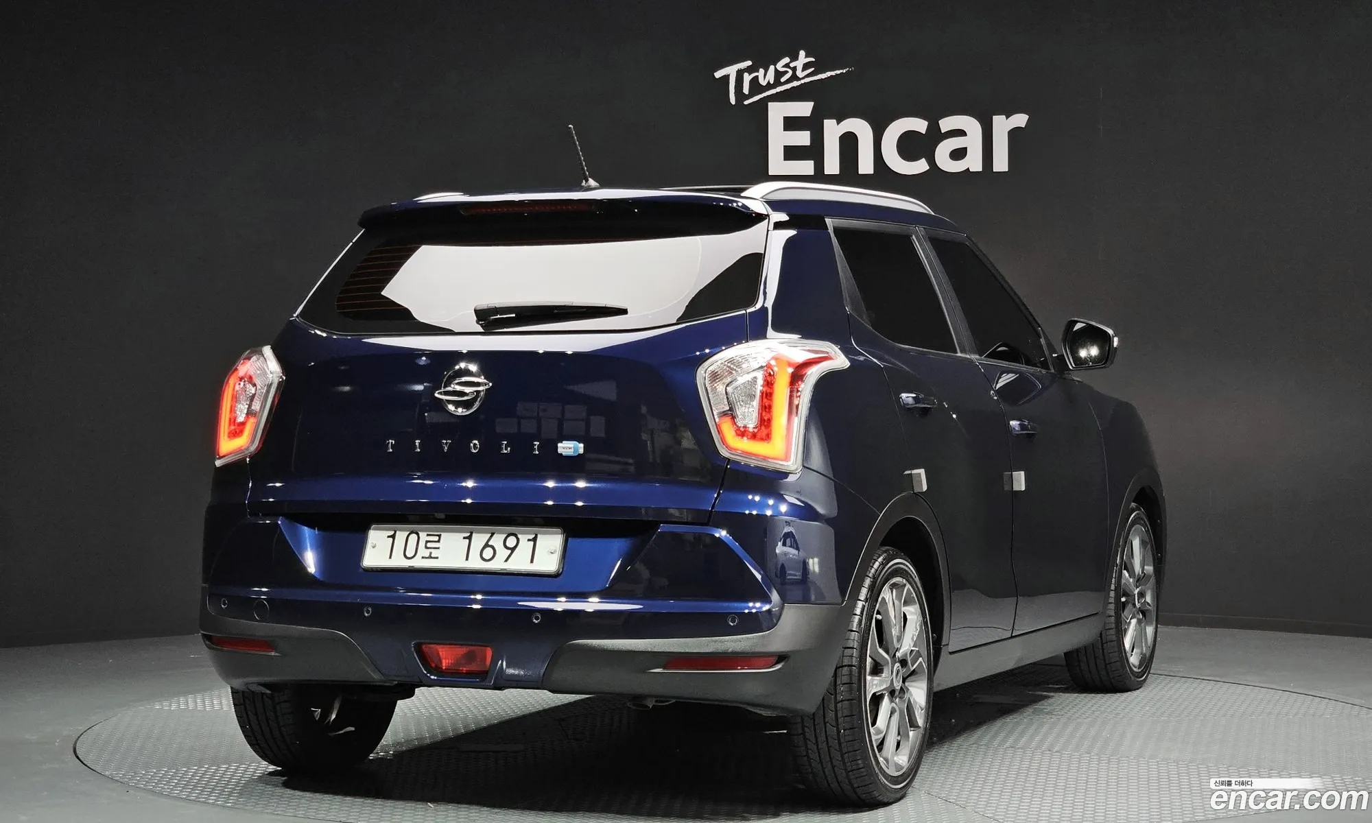 Kg Mobility Ssangyong Tivoli Diesel Vx 2Wd - фотография 7389355