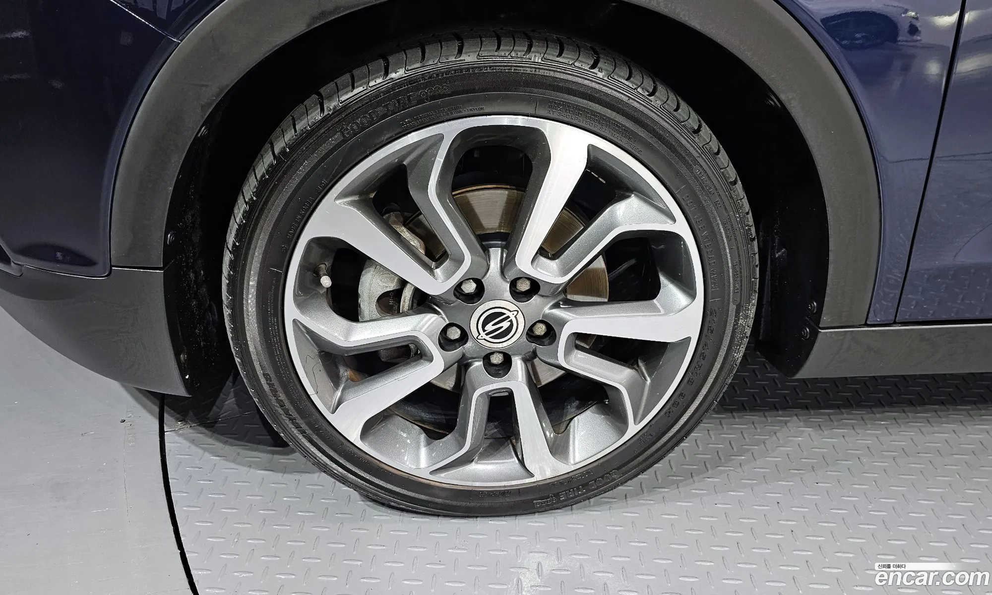 Kg Mobility Ssangyong Tivoli Diesel Vx 2Wd - фотография 7389358