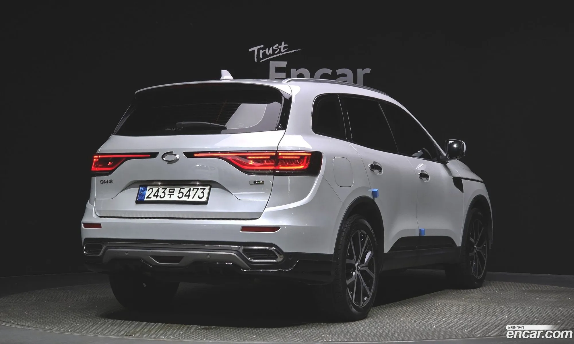 Renault Samsung Qm6 20 Lpe Re Signature 2Wd 2021 - фотография 6900071