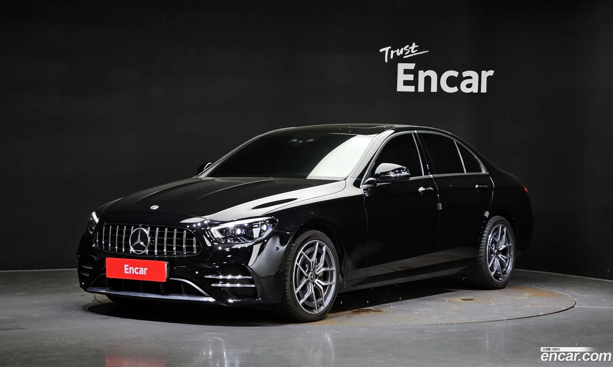 Mercedes E-Class W213 E220D 4Matic Amg Line - фотография 19038764