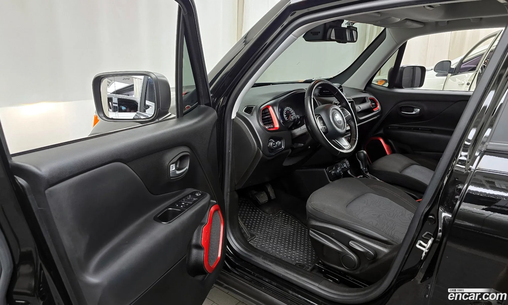 Korex Auto Trade - фотография 7082599