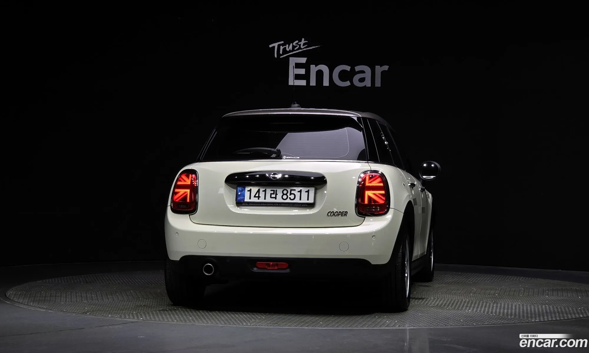 Mini Cooper 5-Door Basic Model 3Rd Generation - фотография 11030747
