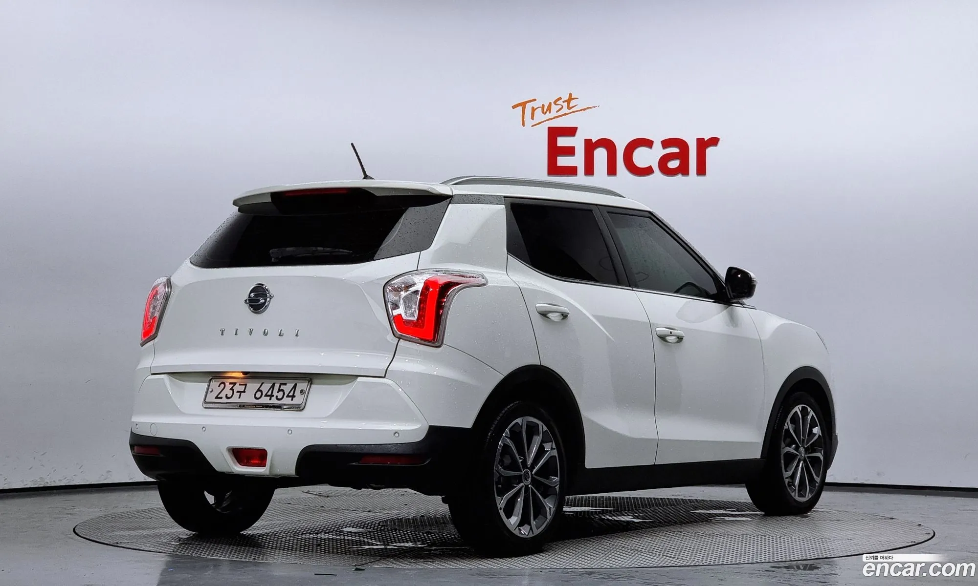 Kg Mobility Ssangyong Tivoli Vx 2Wd - фотография 6680300