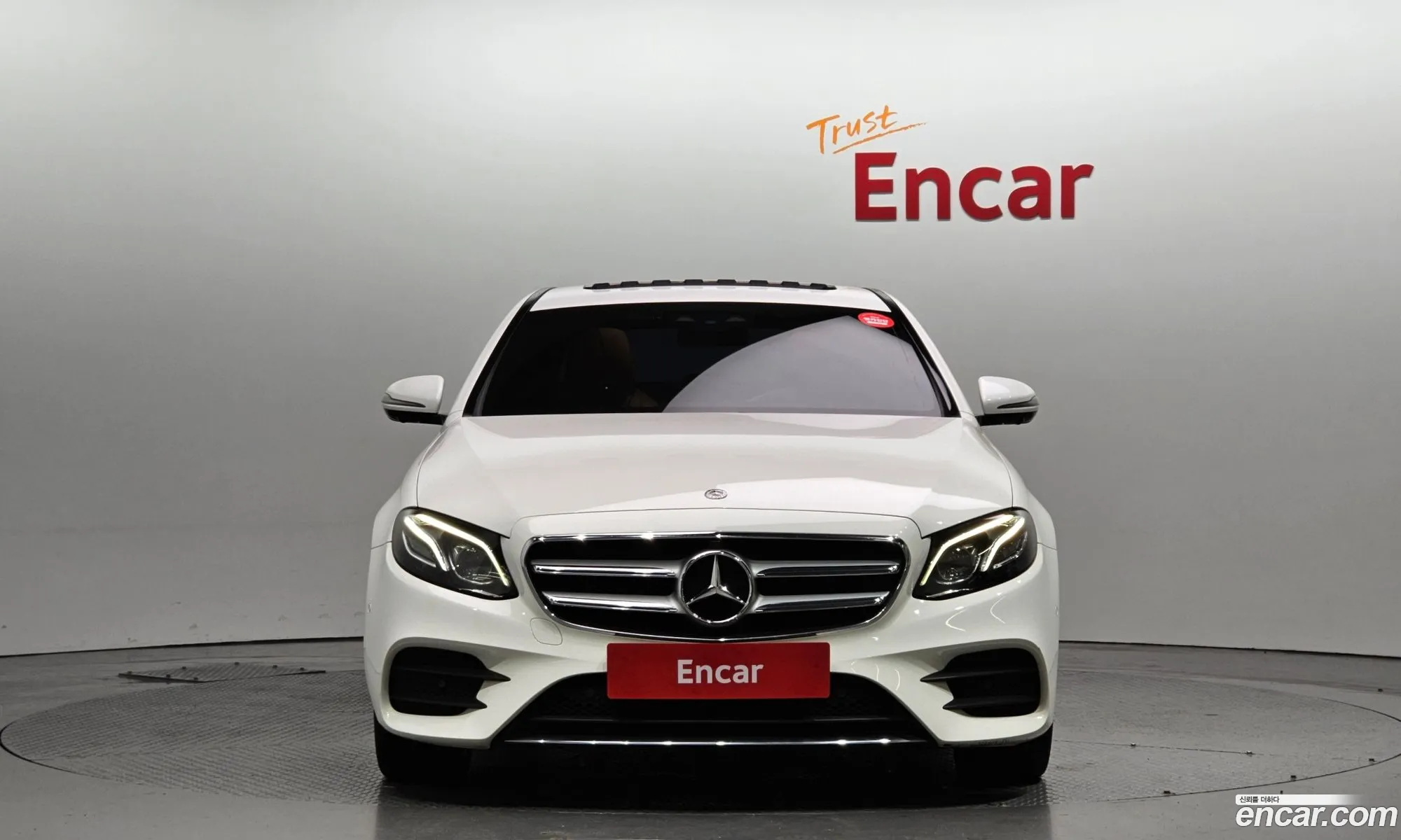 Mercedes E-Class W213 E300 4Matic Amg Line - фотография 19113388
