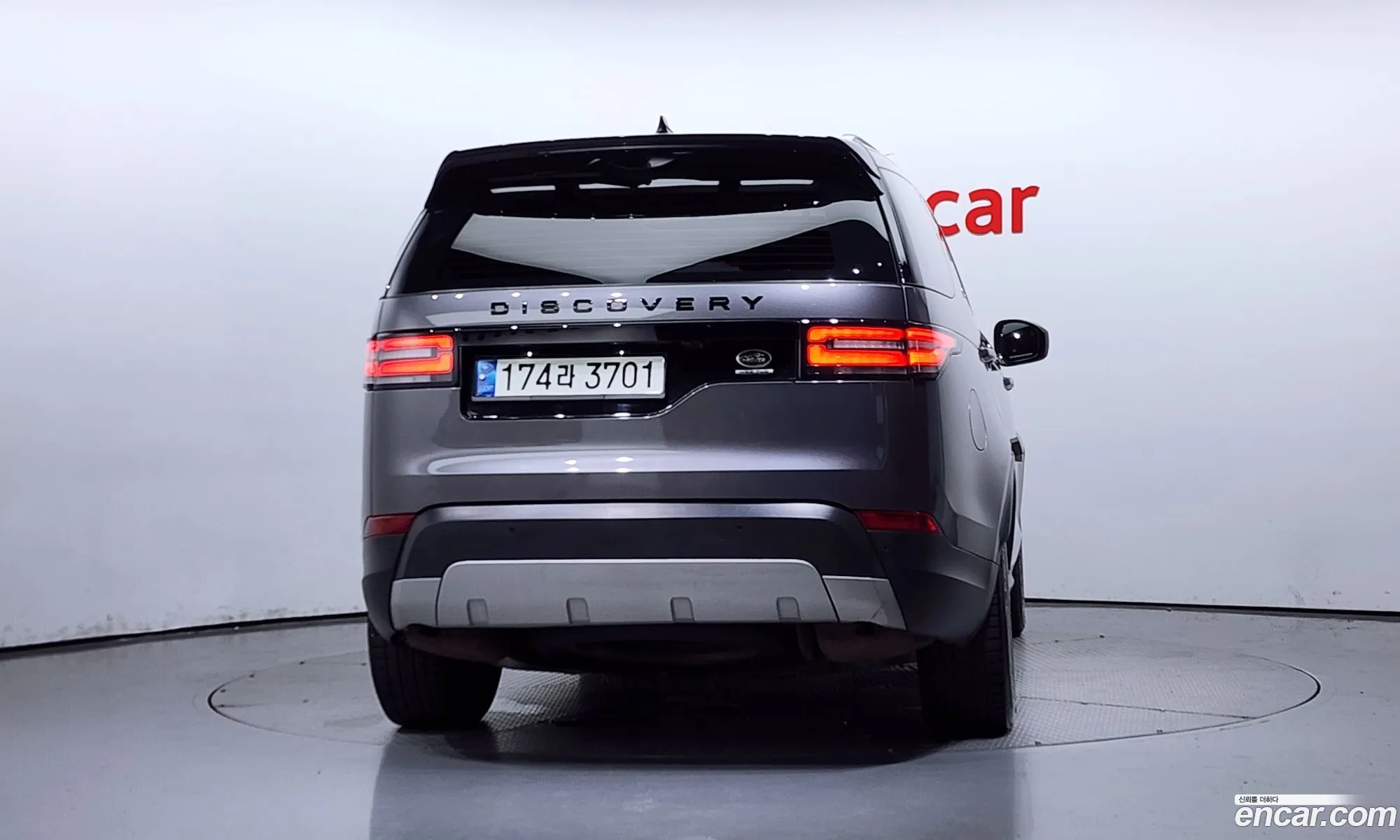Land Rover Discovery 5 30 Td6 Hse - фотография 7324351