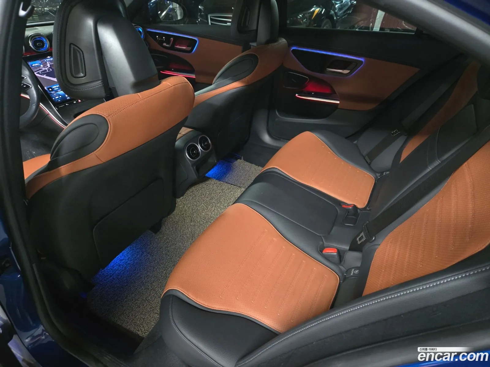 Mercedes C-Class W206 C300 Amg Line - фотография 19112710