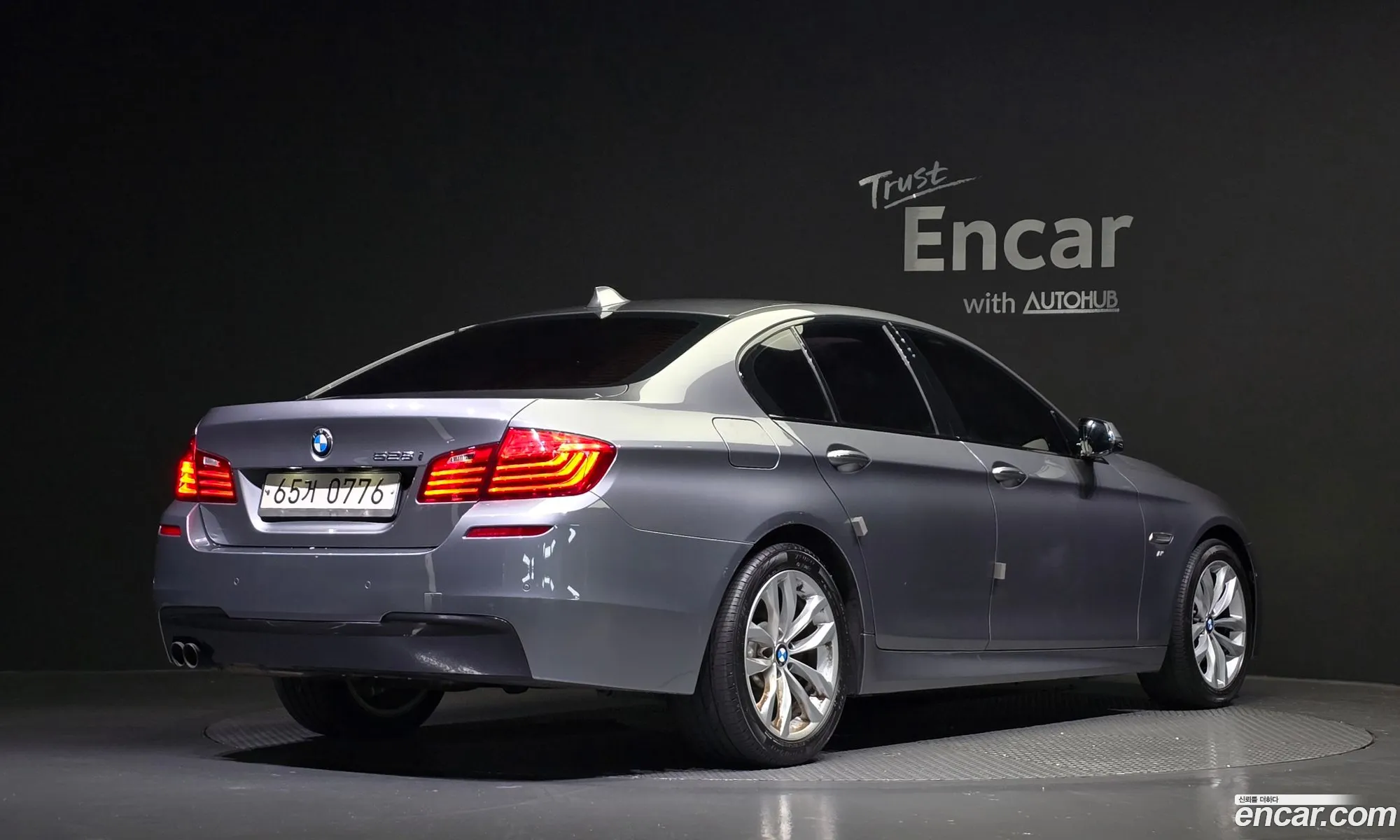 BMW 5 Series F10 528I M Aerodynamics - фотография 17862661
