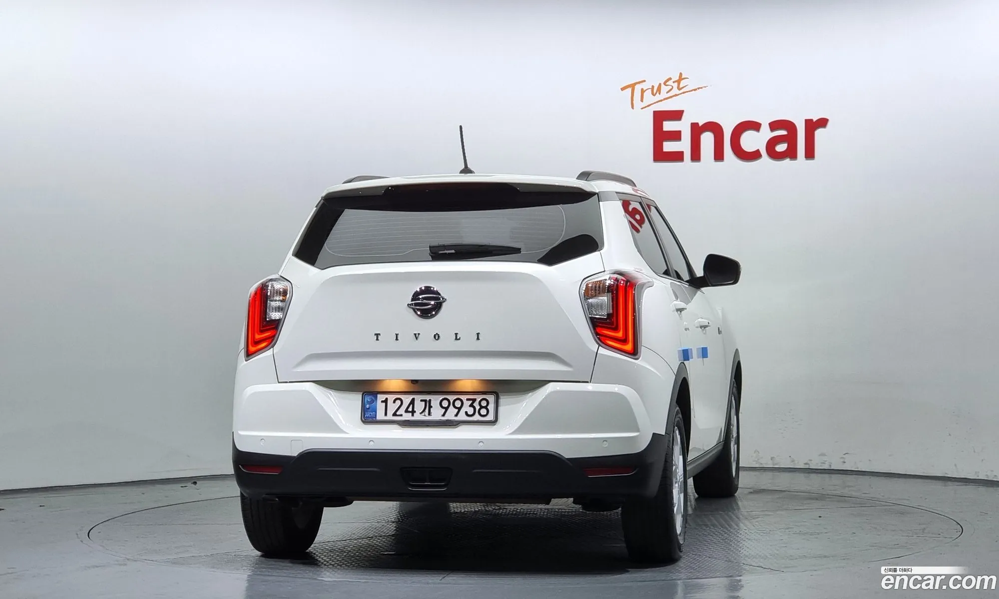 Kg Mobility Ssangyong Very New Tivoli Gasoline 15 2Wd V3 - фотография 6972291