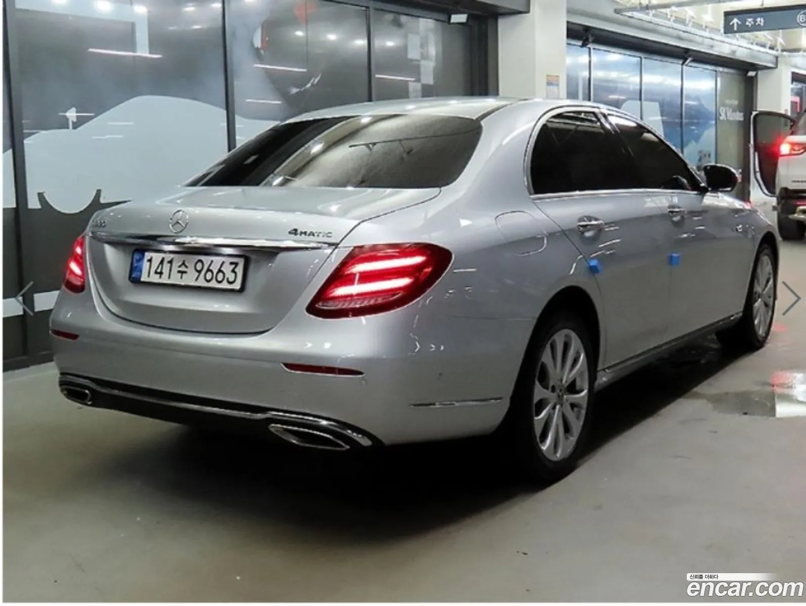 Mercedes E-Class W213 E300 4Matic Exclusive - фотография 19112720