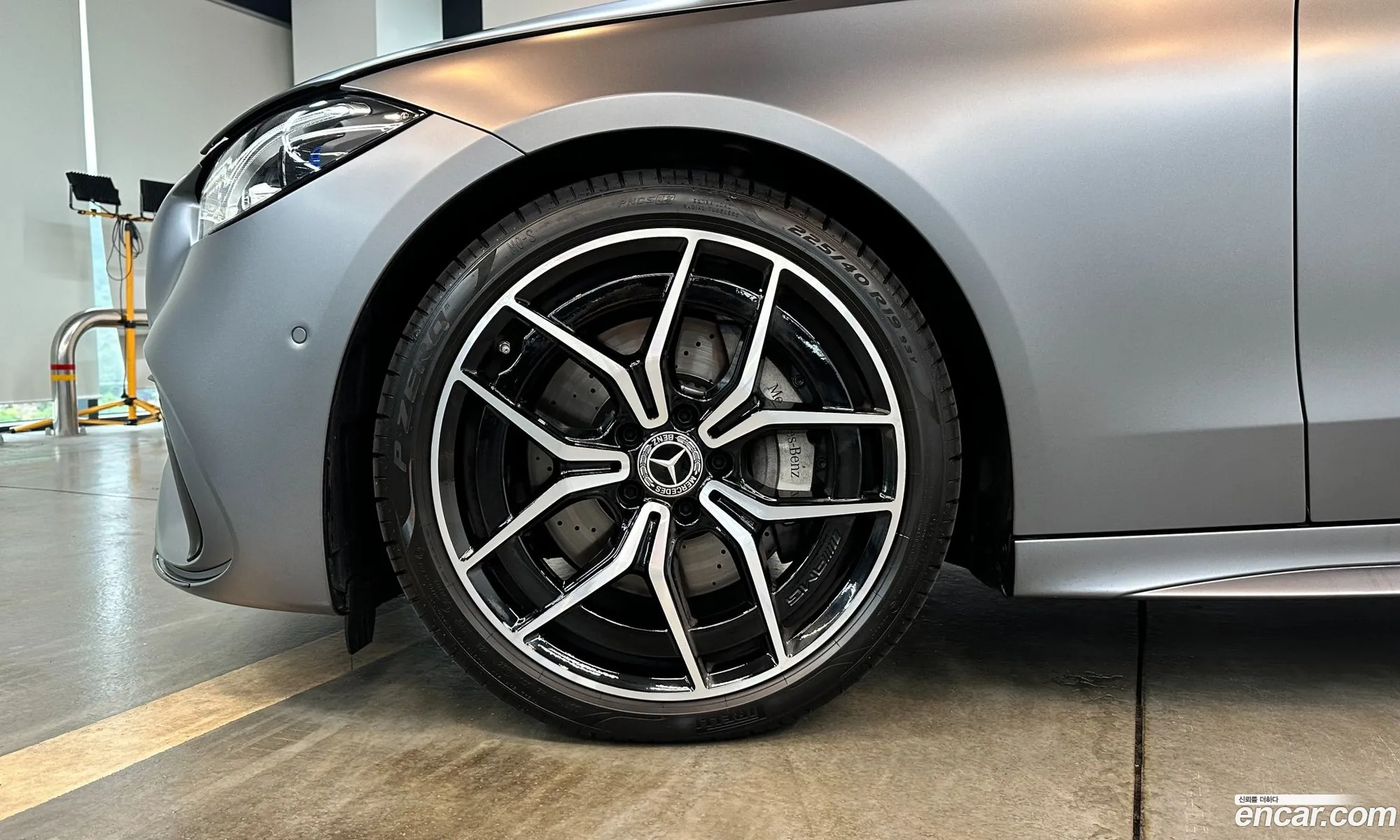 Mercedes C-Class W206 C300 4Matic Amg Line - фотография 19180178
