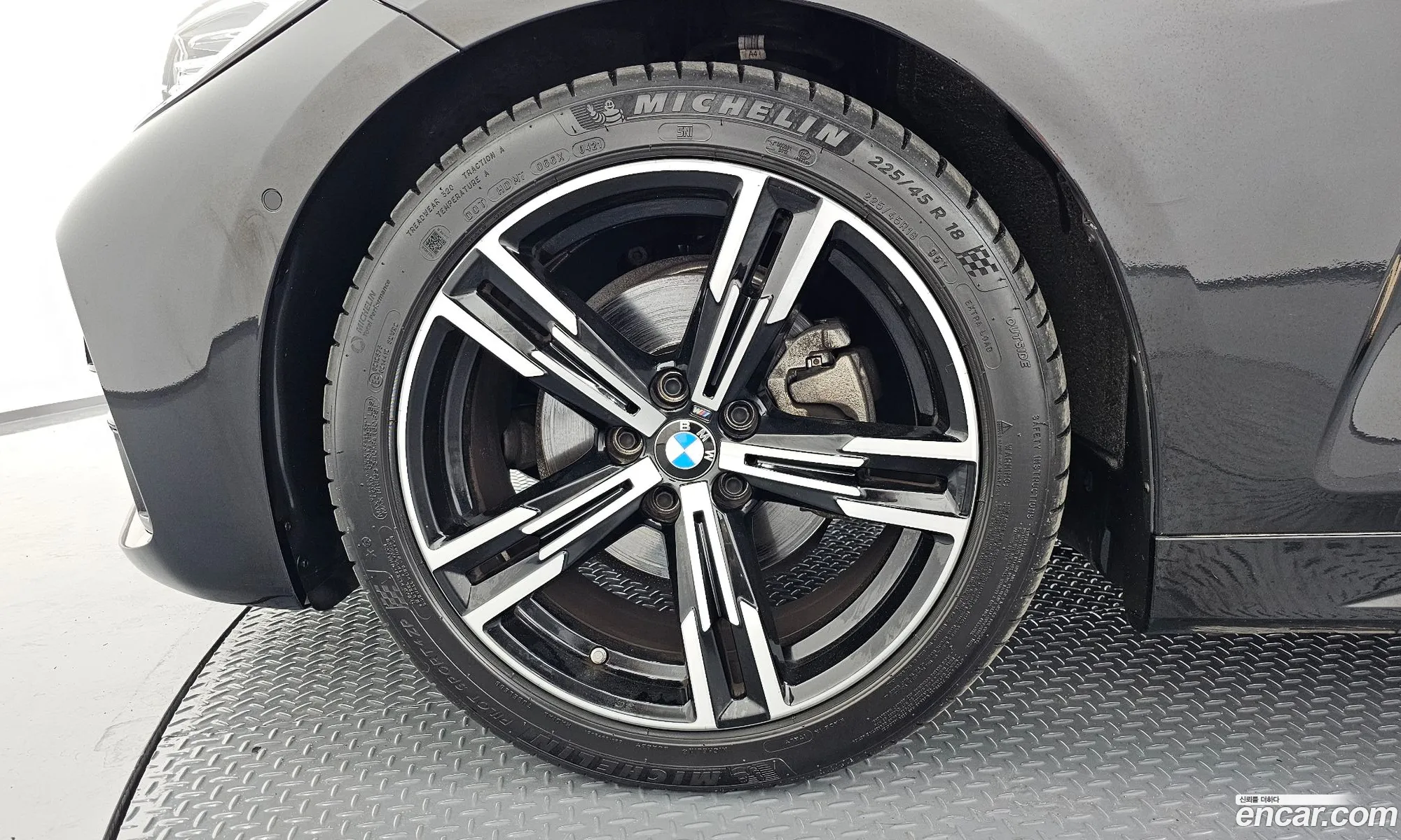 BMW 4 Series G22 420I M Sports Convertible - фотография 7930980